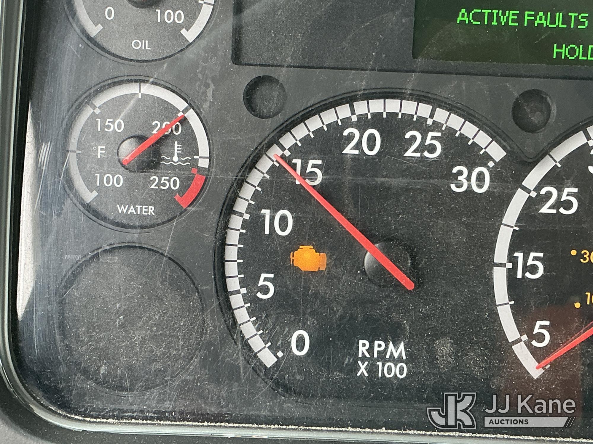 2016 Freightliner M2 106