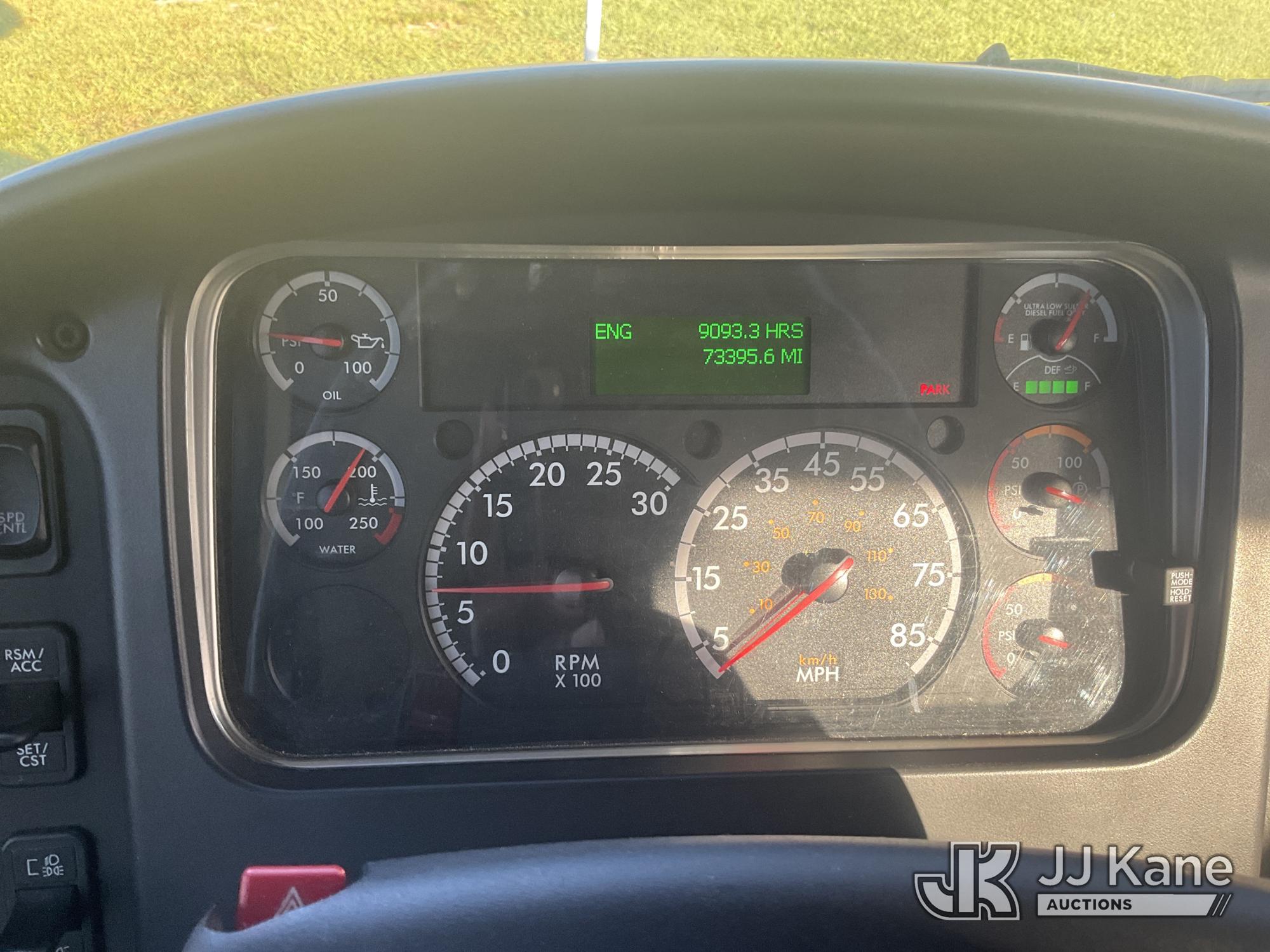 2016 Freightliner M2 106