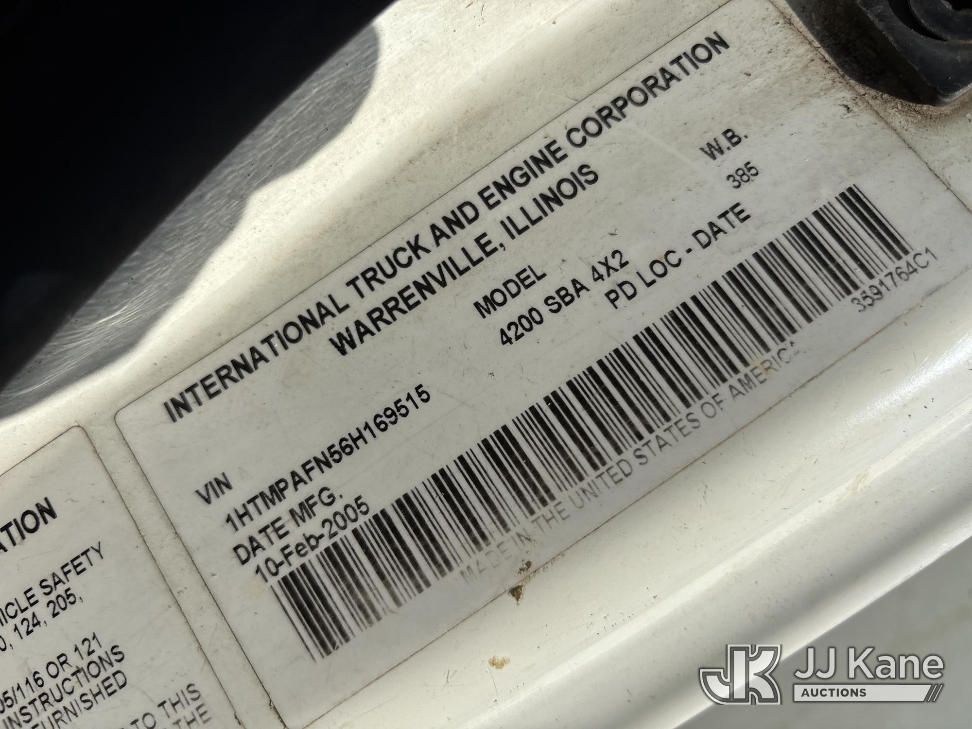 2006 International 4200