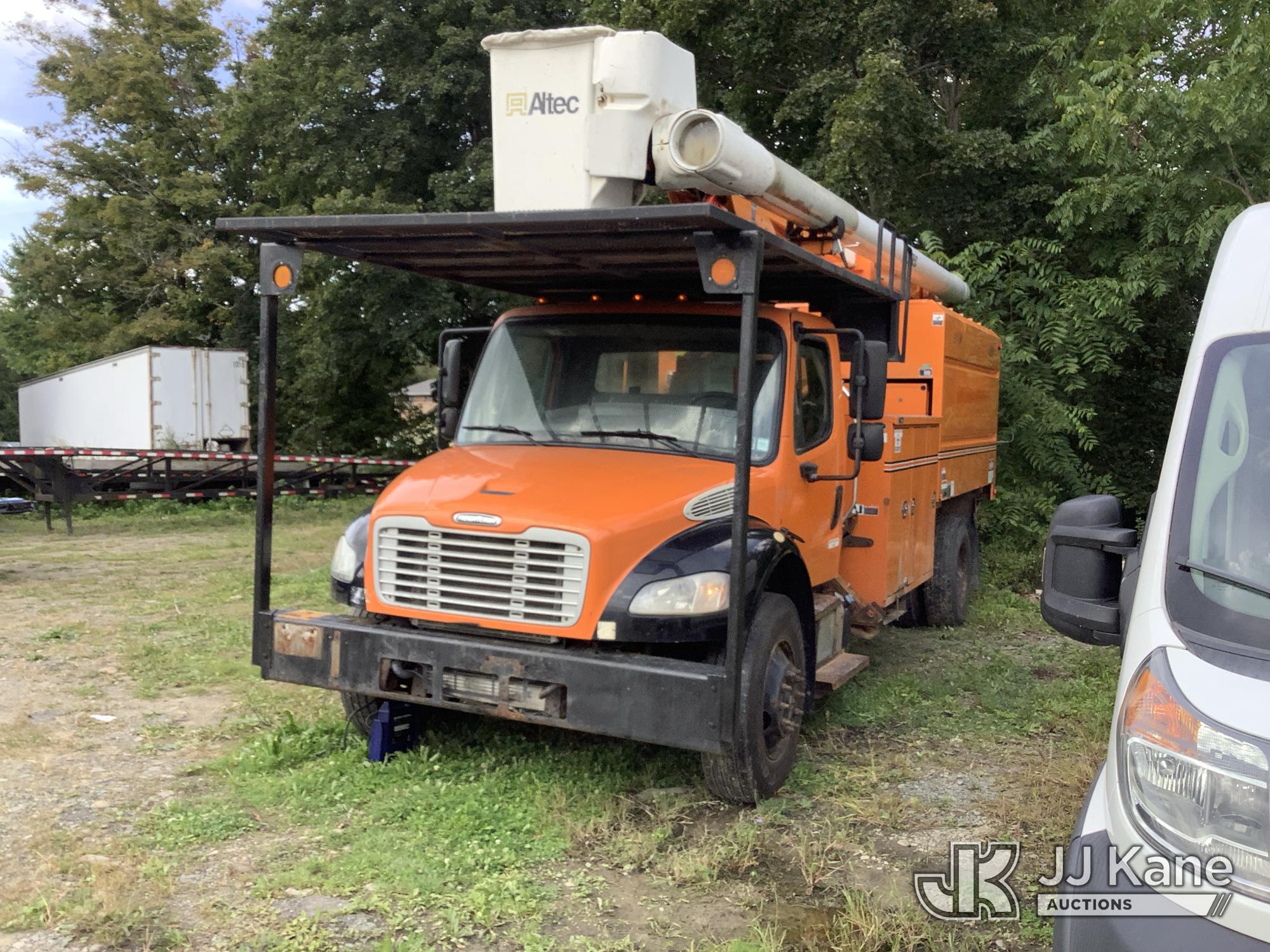 2017 Freightliner M2 106