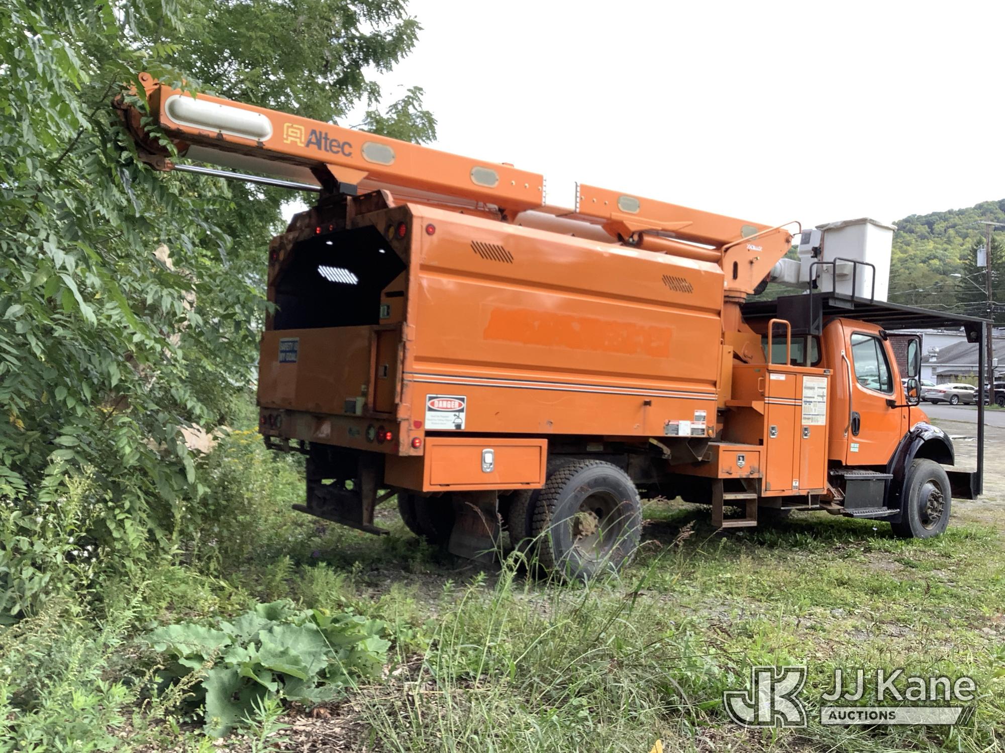 2017 Freightliner M2 106