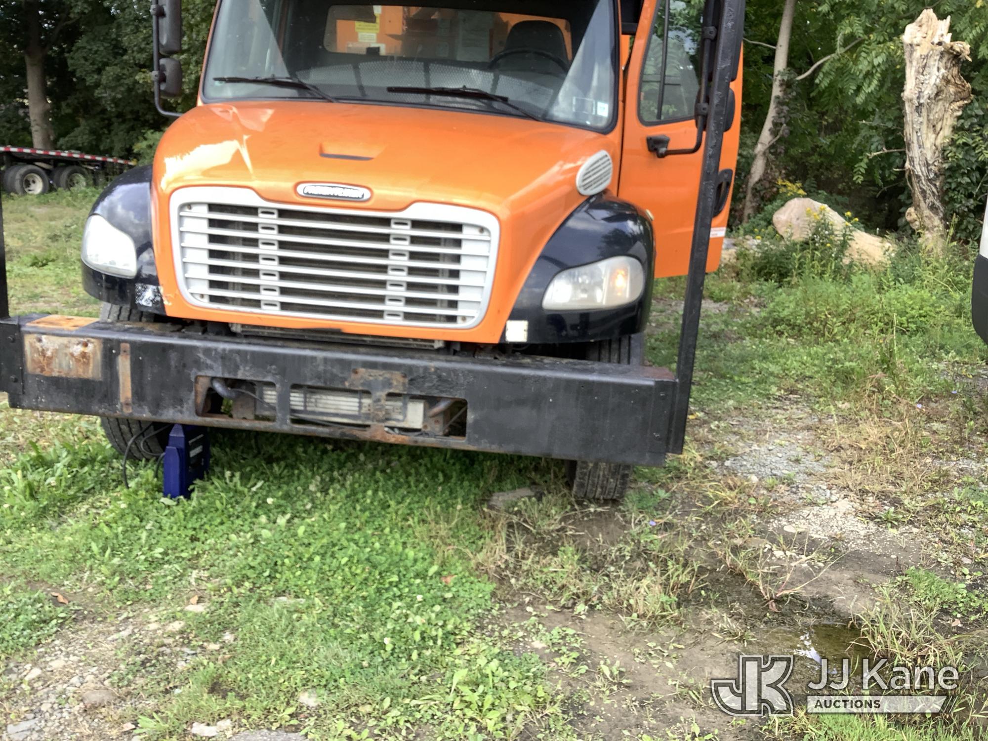 2017 Freightliner M2 106