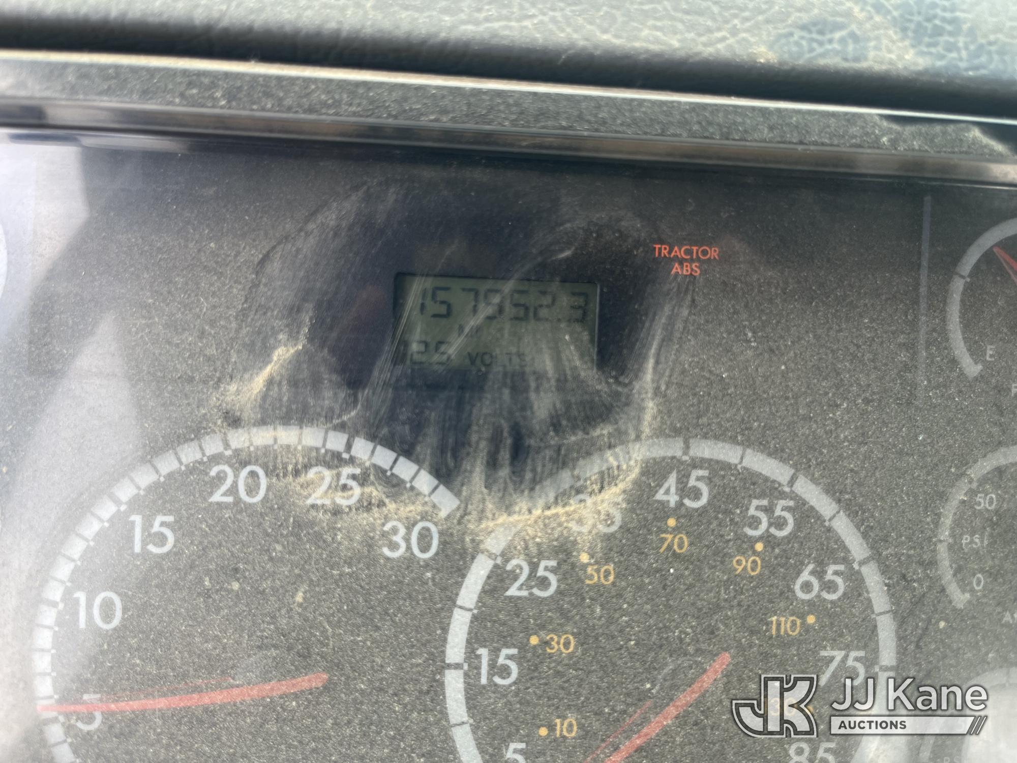 2003 Freightliner FL70