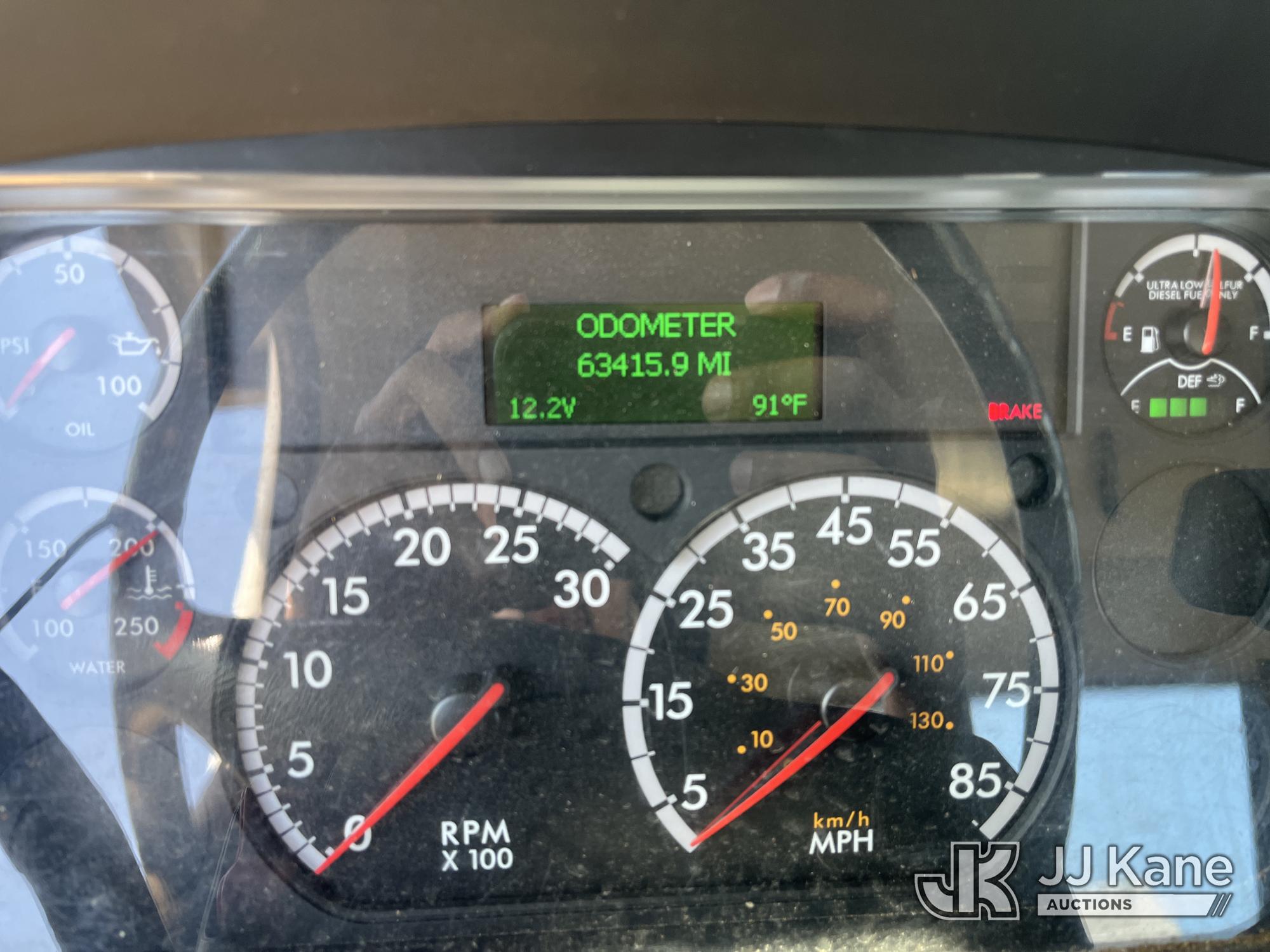 2018 Freightliner M2 106