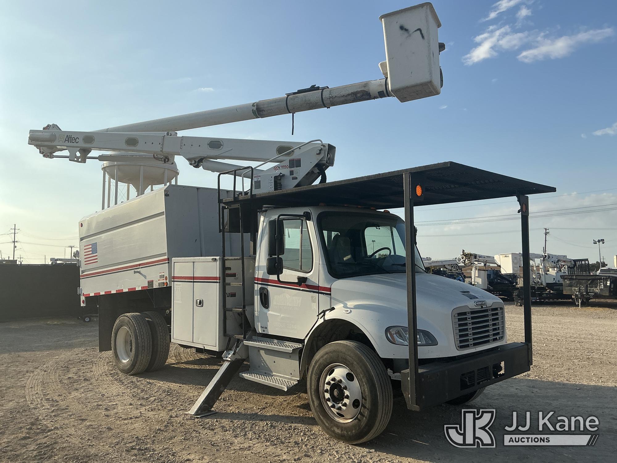 2019 Freightliner M2 106