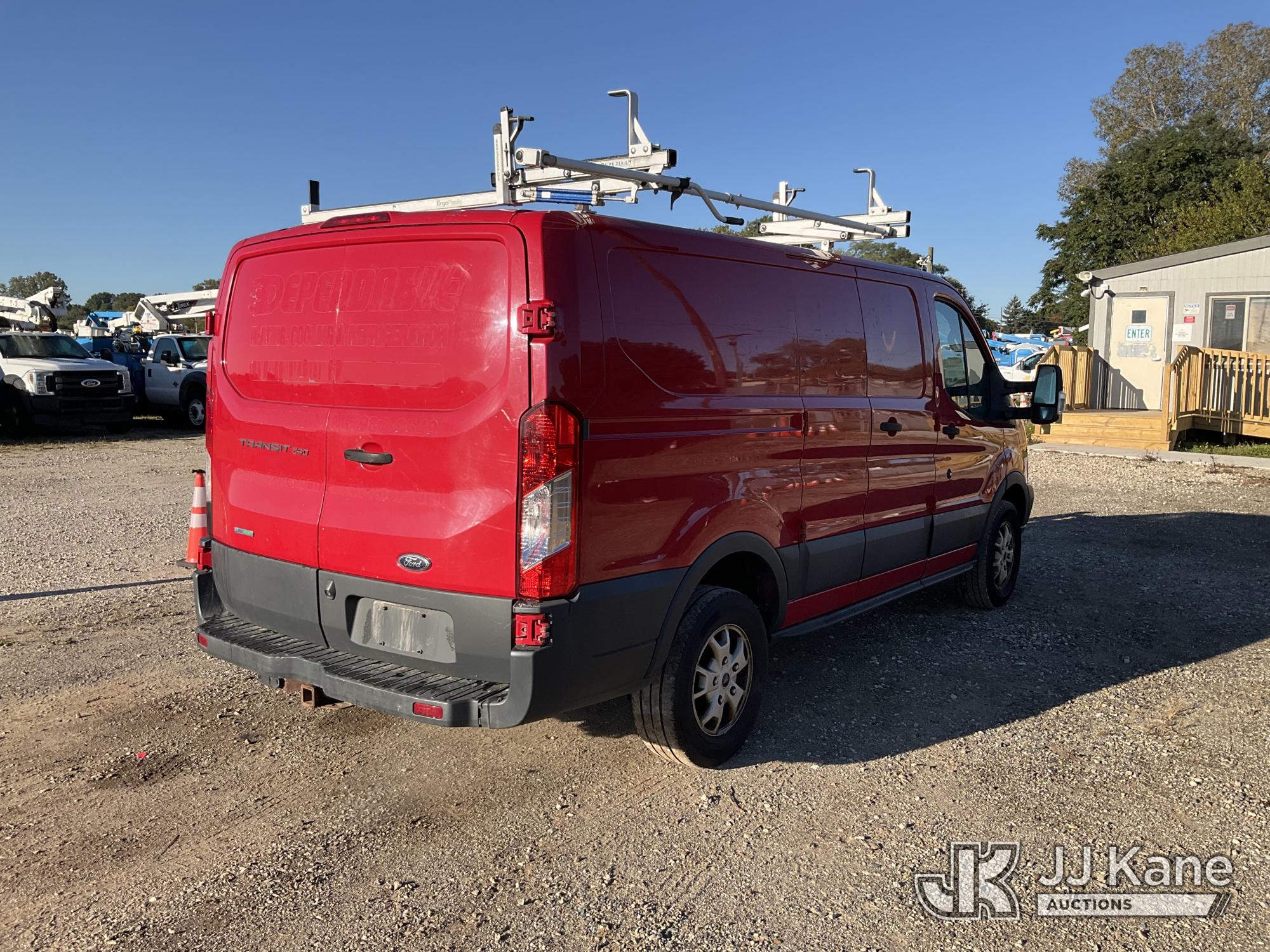 2015 Ford TRANSIT
