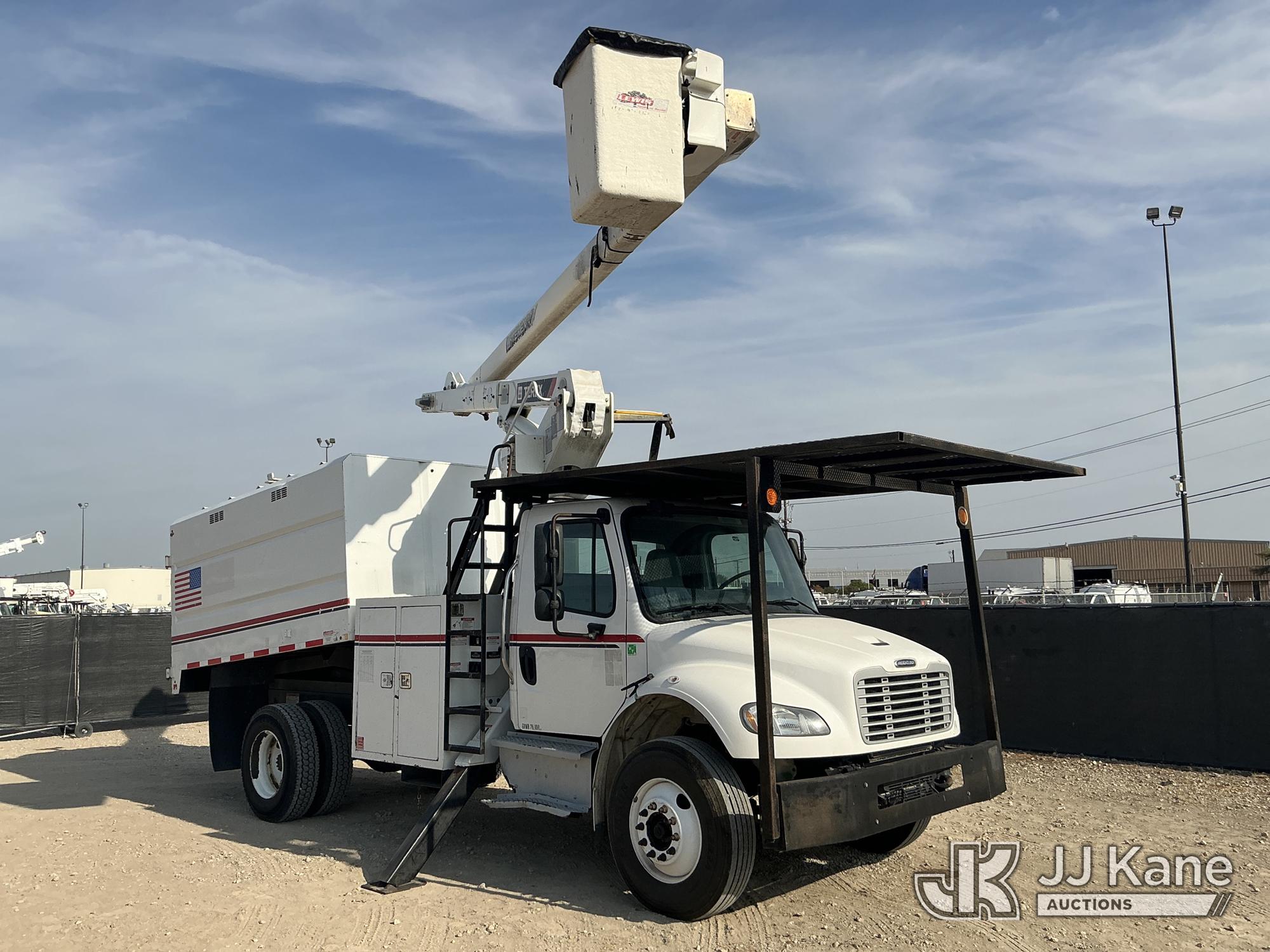 2019 Freightliner M2106