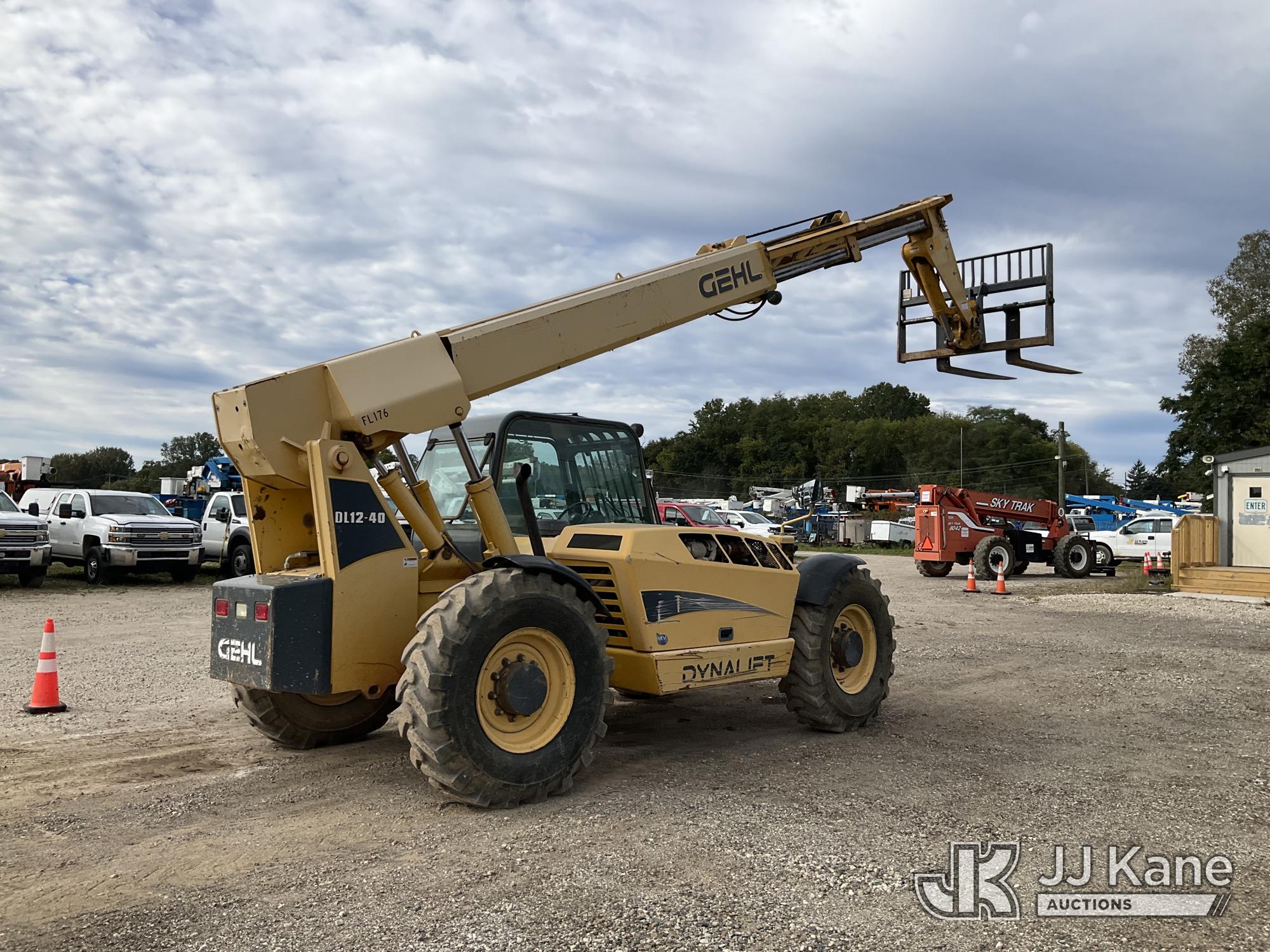 2013 Gehl DL1240