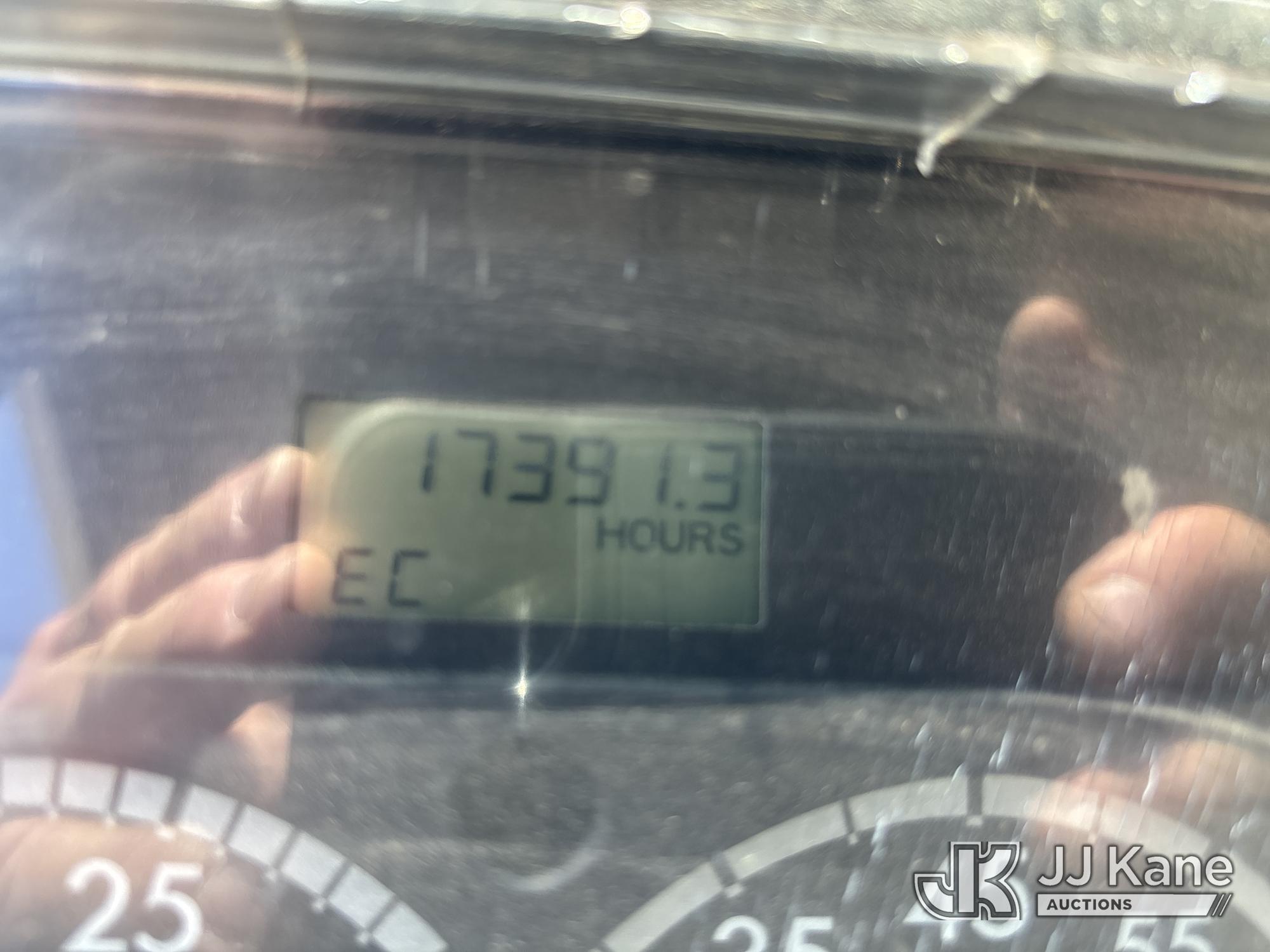 2003 Freightliner FL80