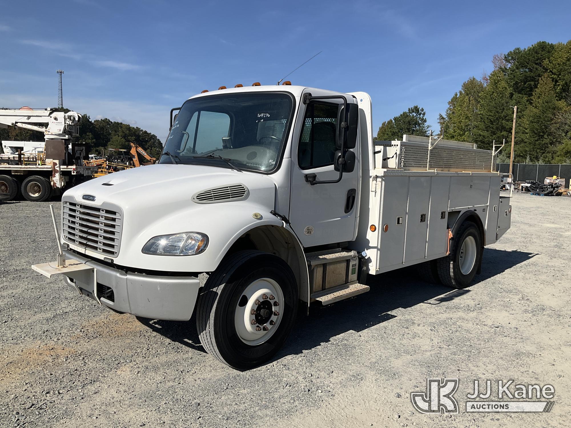 2019 Freightliner M2 106