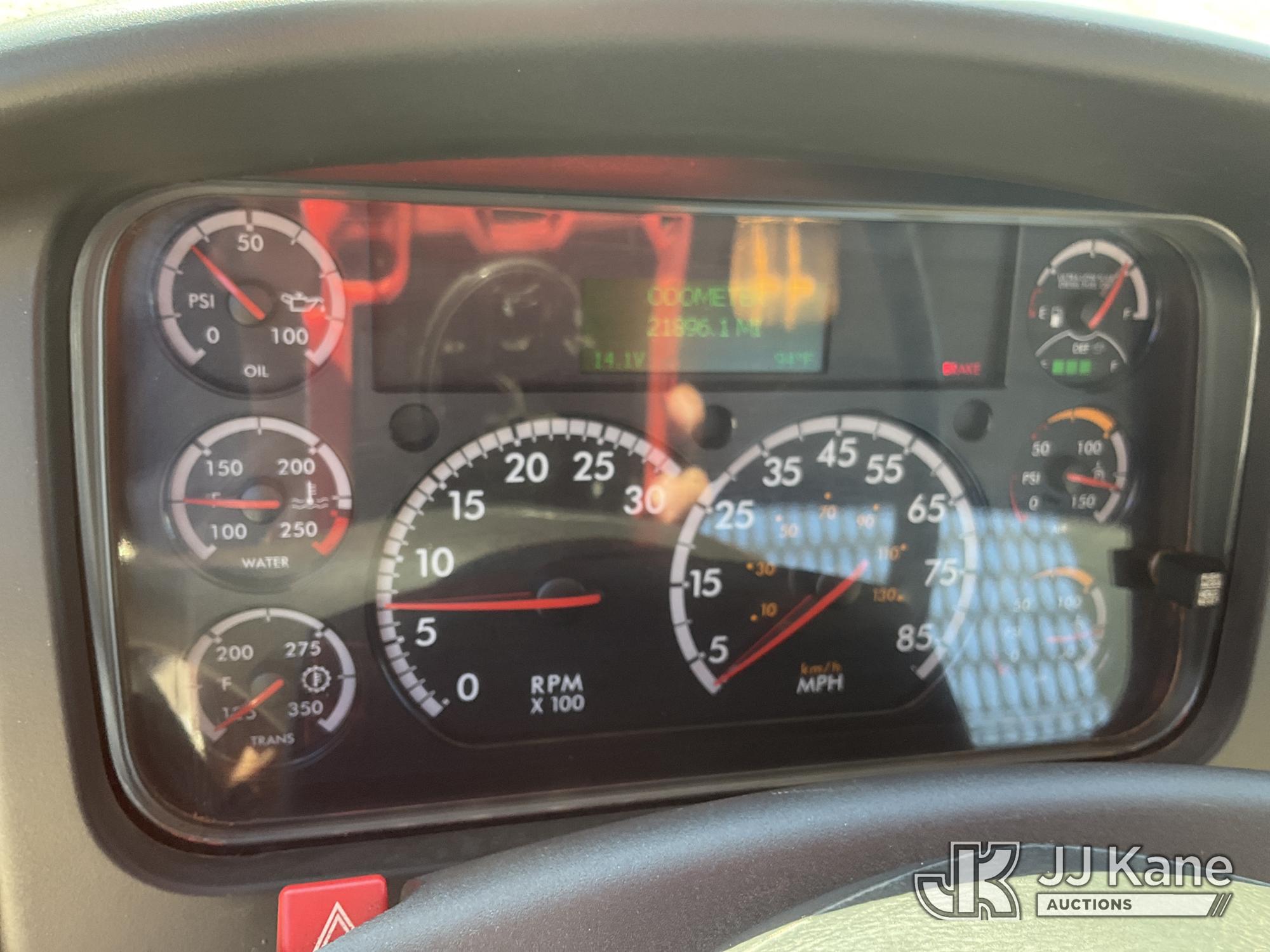 2019 Freightliner M2 106