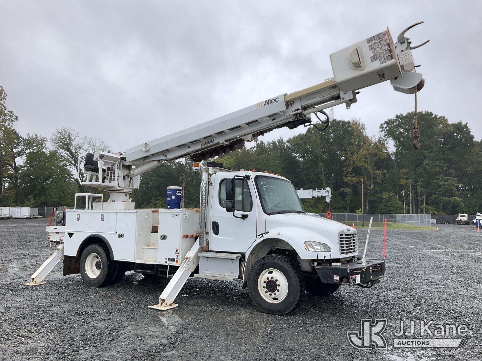 2019 Freightliner M2 106