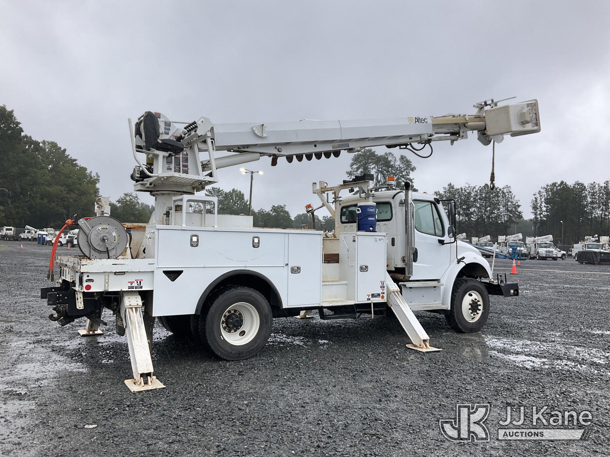 2019 Freightliner M2 106