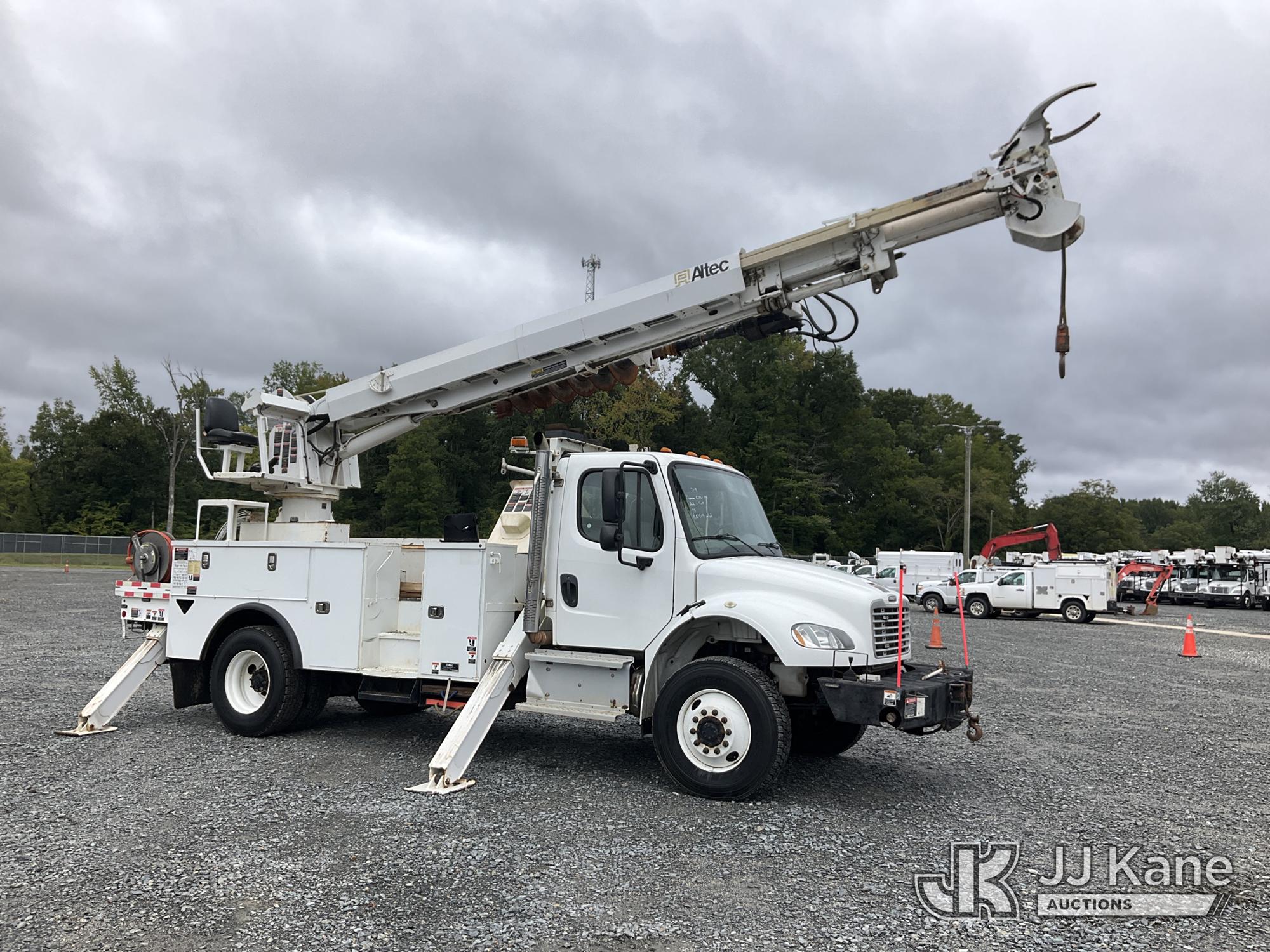 2019 Freightliner M2106