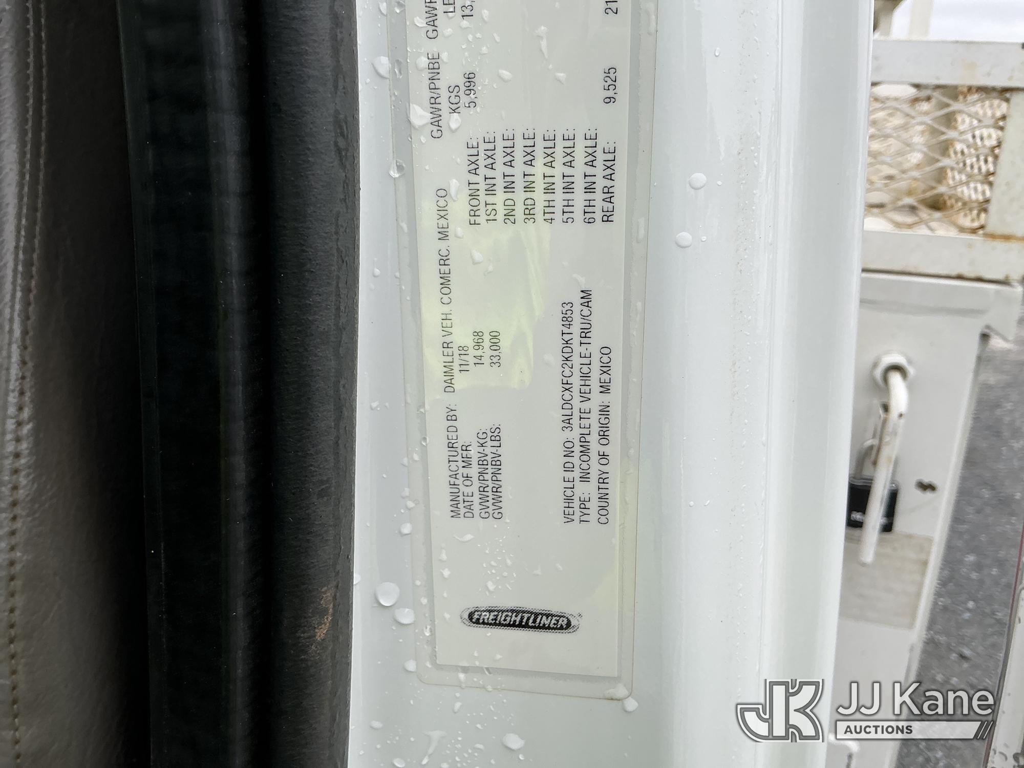 2019 Freightliner M2 106 4x4