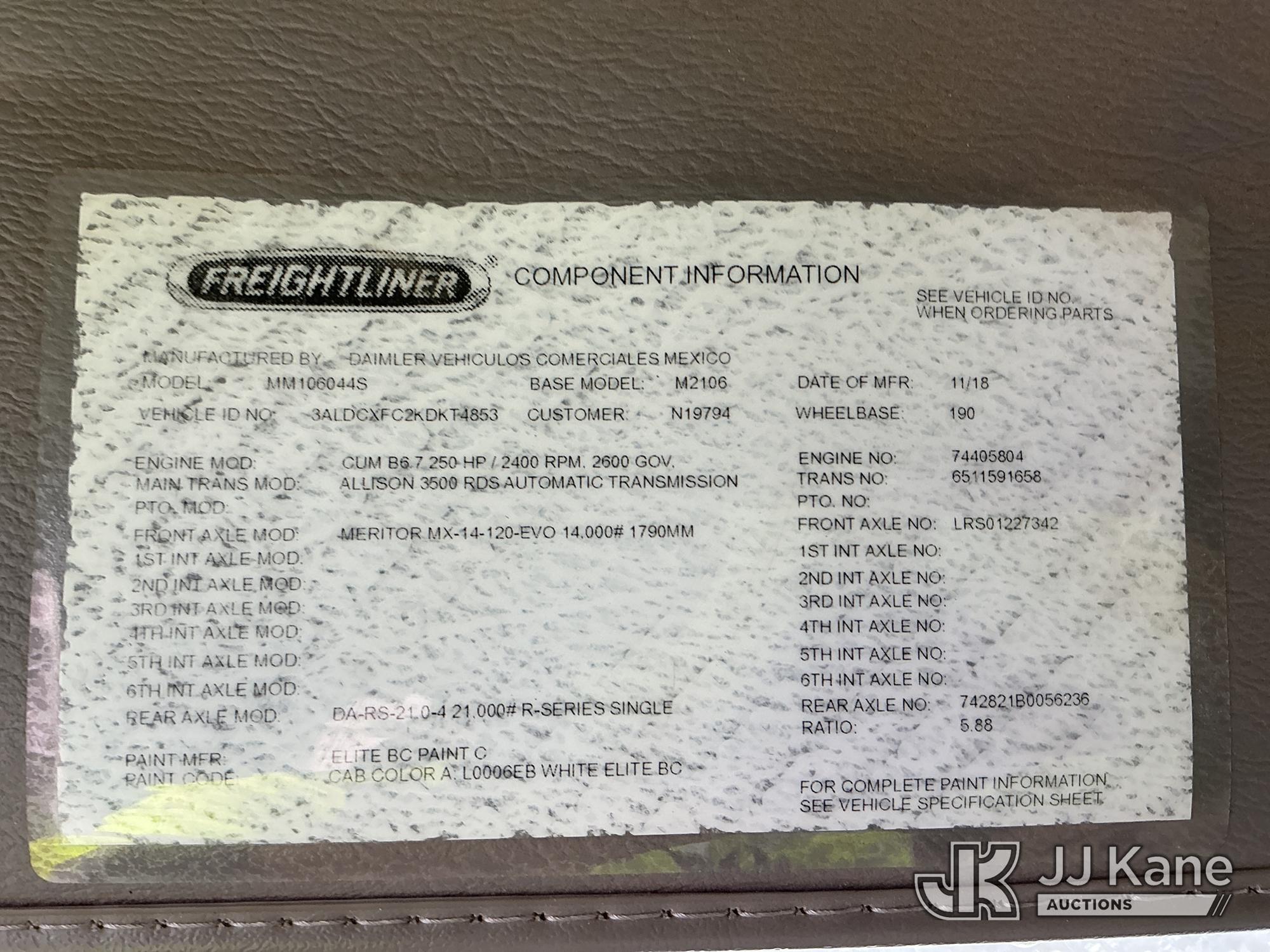 2019 Freightliner M2 106 4x4