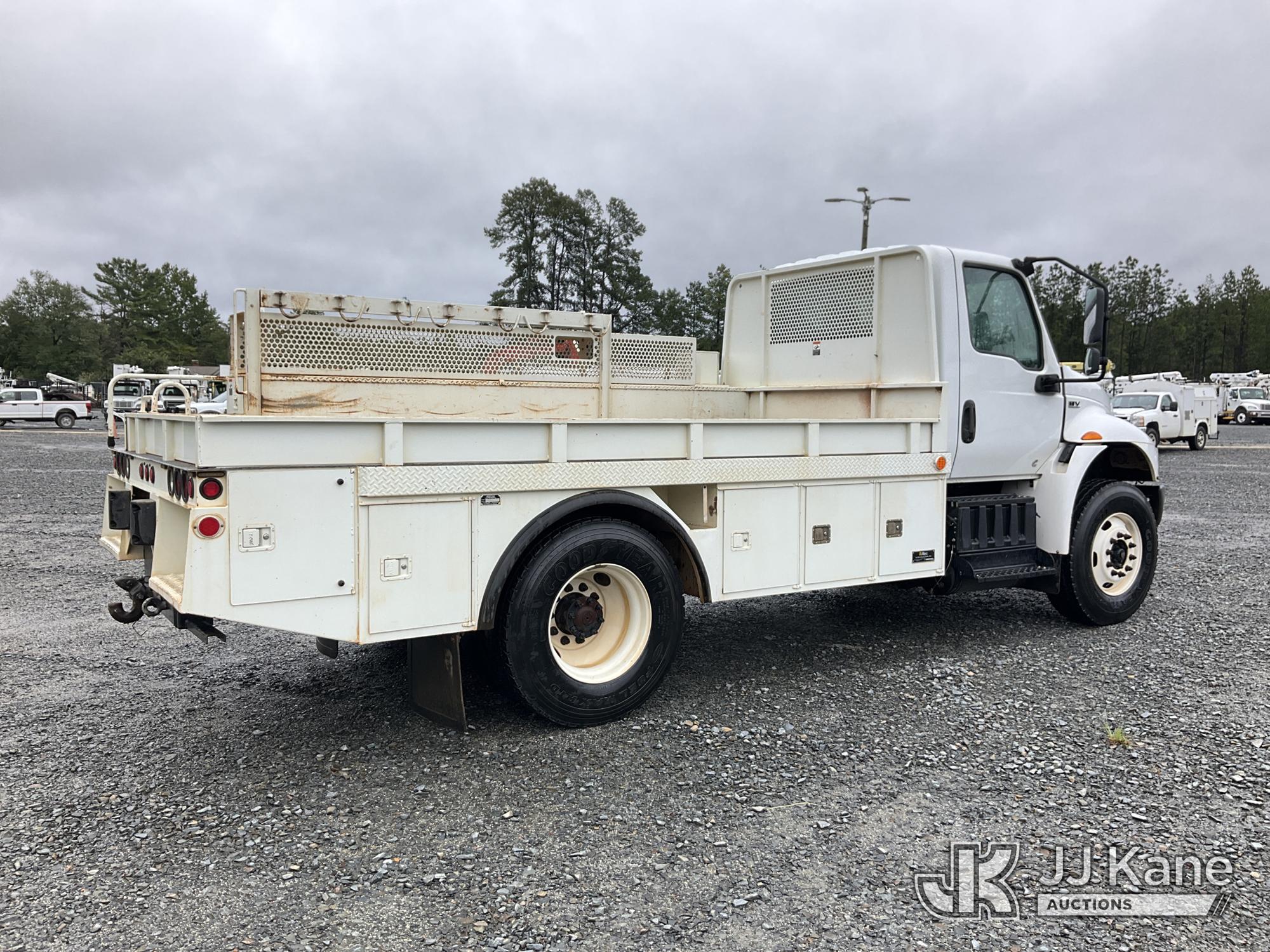 2022 International HV607