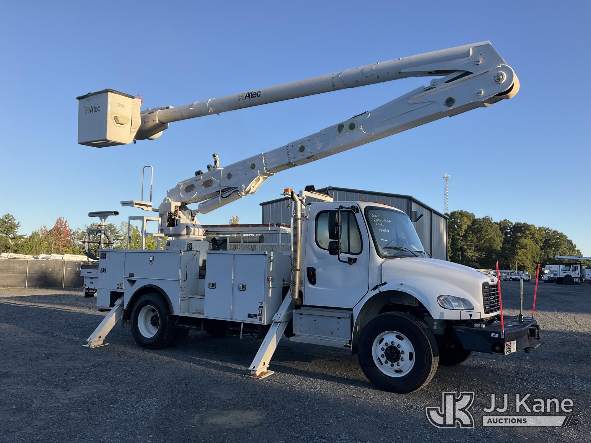 2022 Freightliner M2 106 4x4