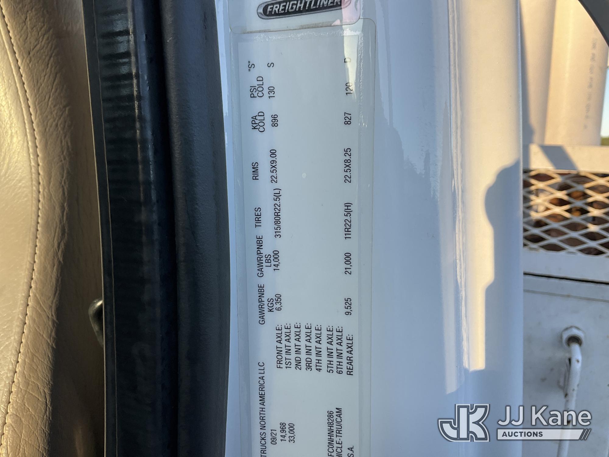 2022 Freightliner M2 106 4x4