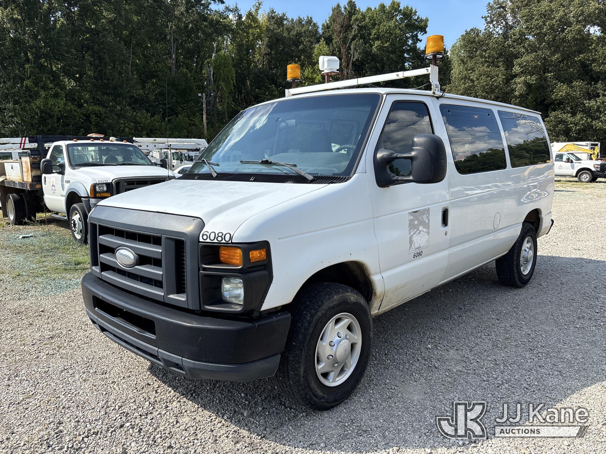 Photo of 2011 Ford E250