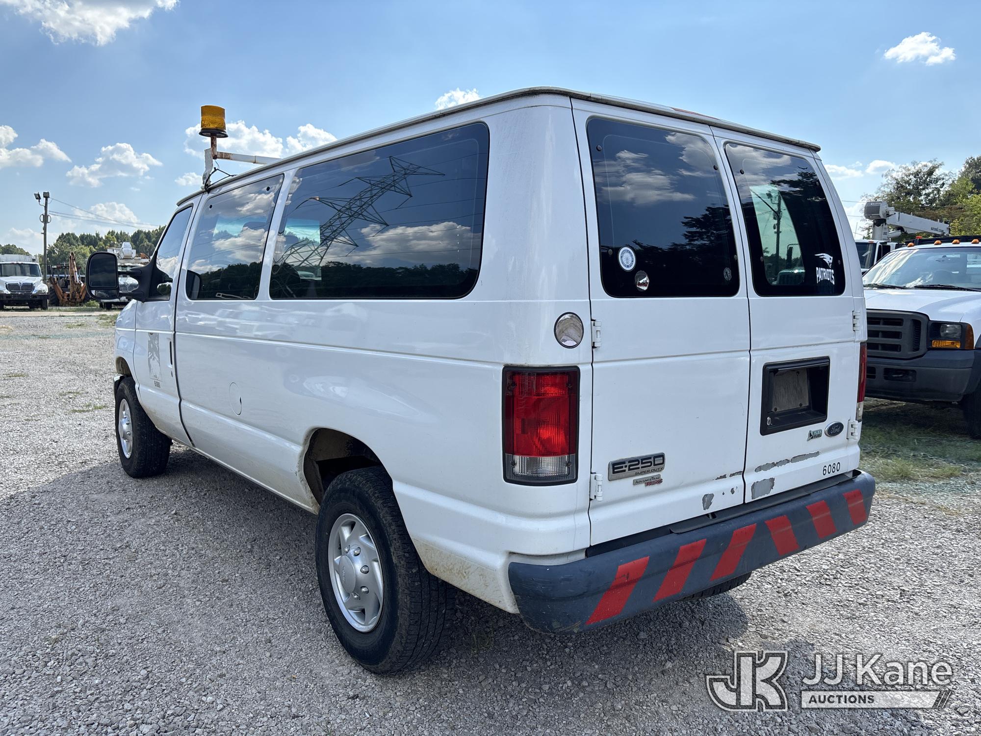 2011 Ford E250