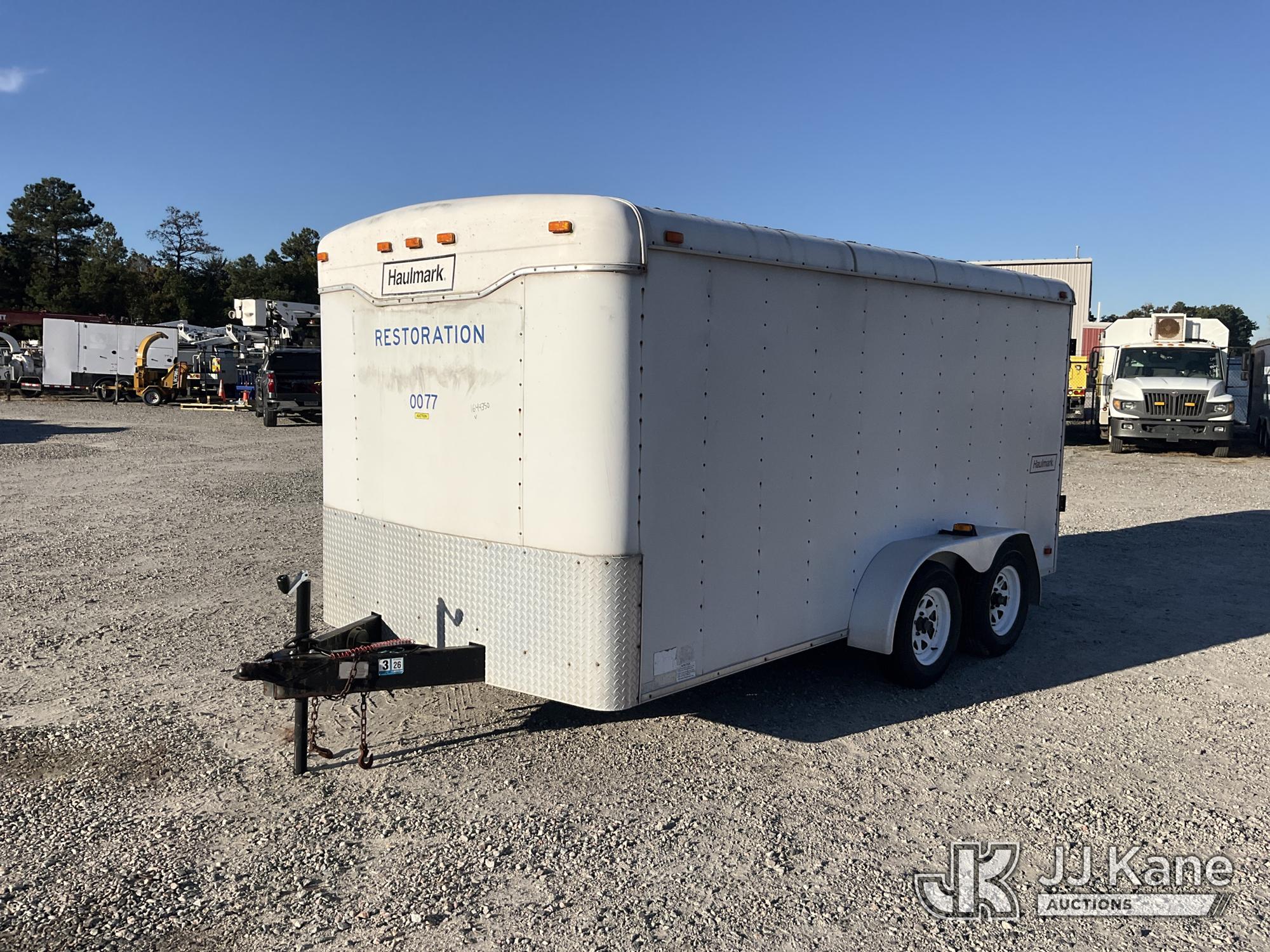2000 Haulmark K714RT-WT Enclosed Trailer (1644350)