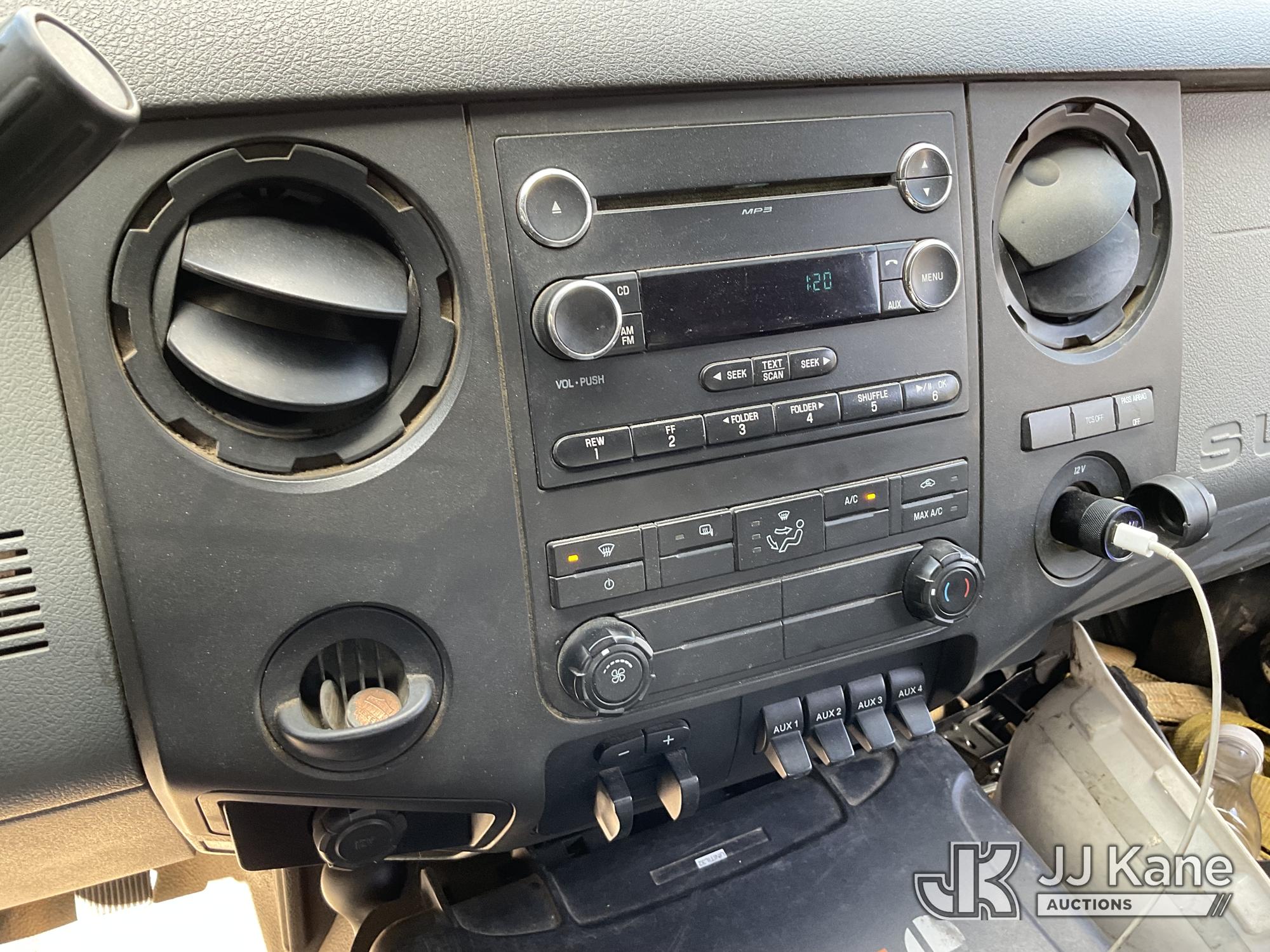 2014 Ford F550 4X4