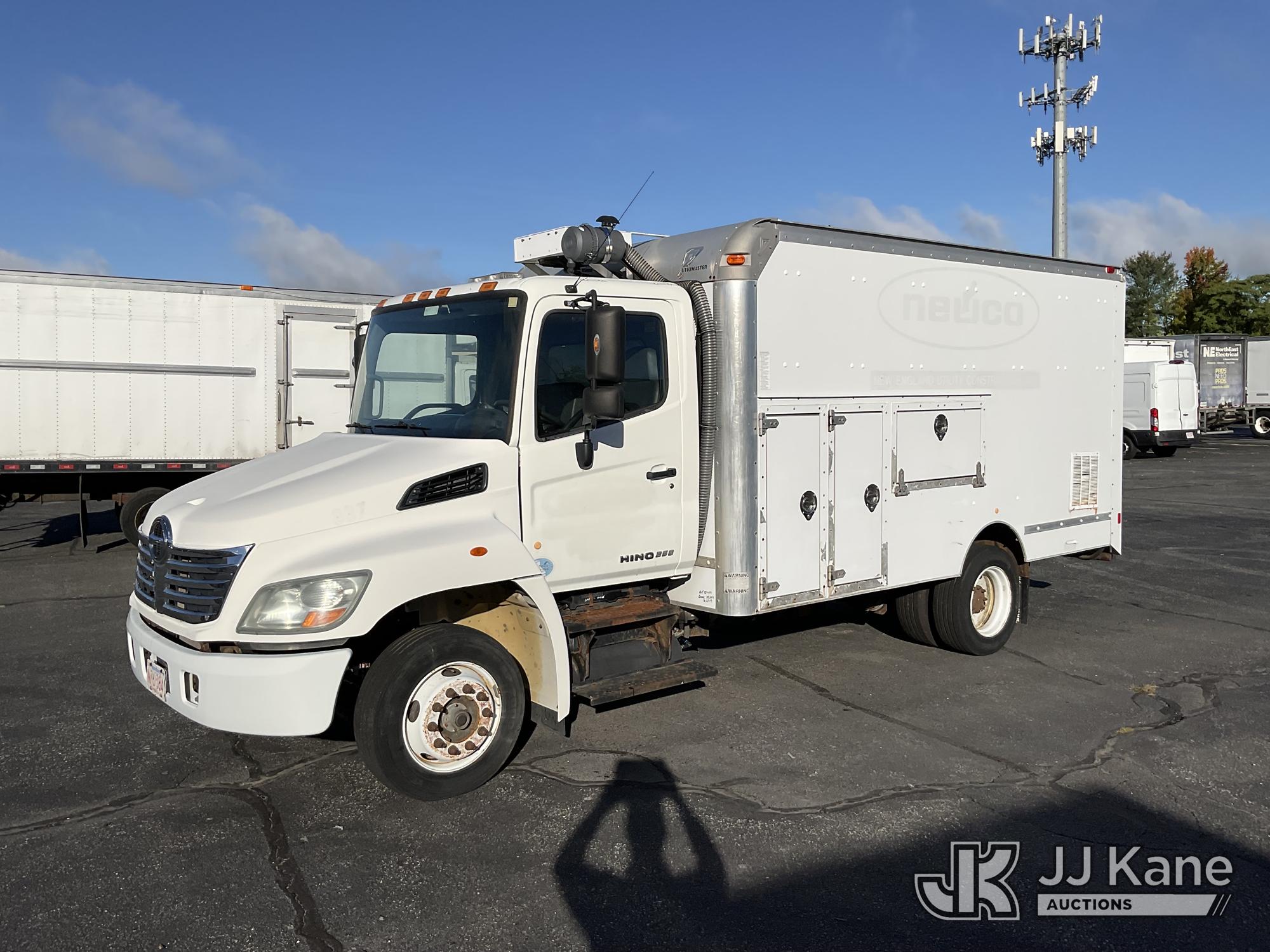 Photo of 2010 Hino 258