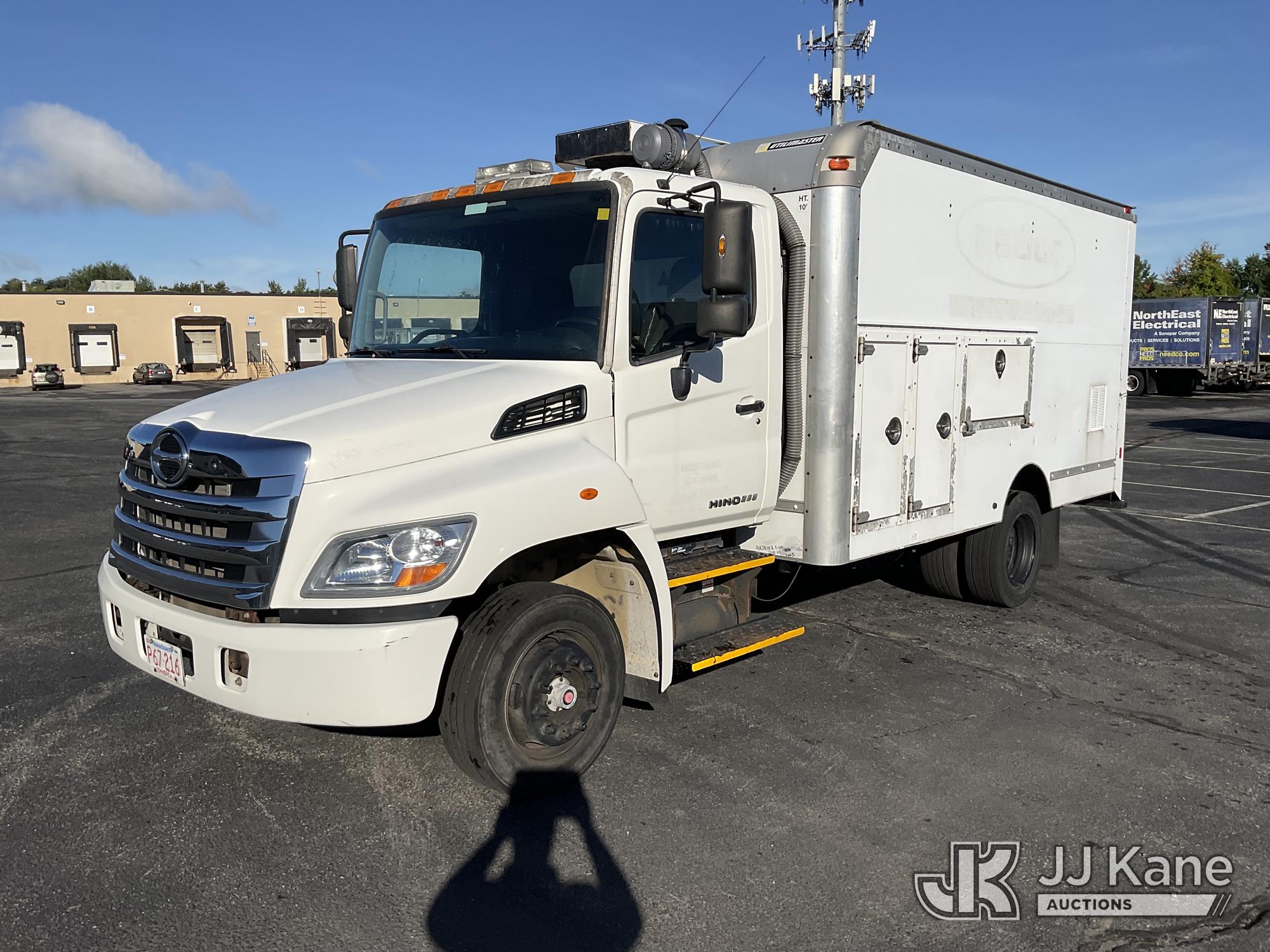 Photo of 2012 Hino 258