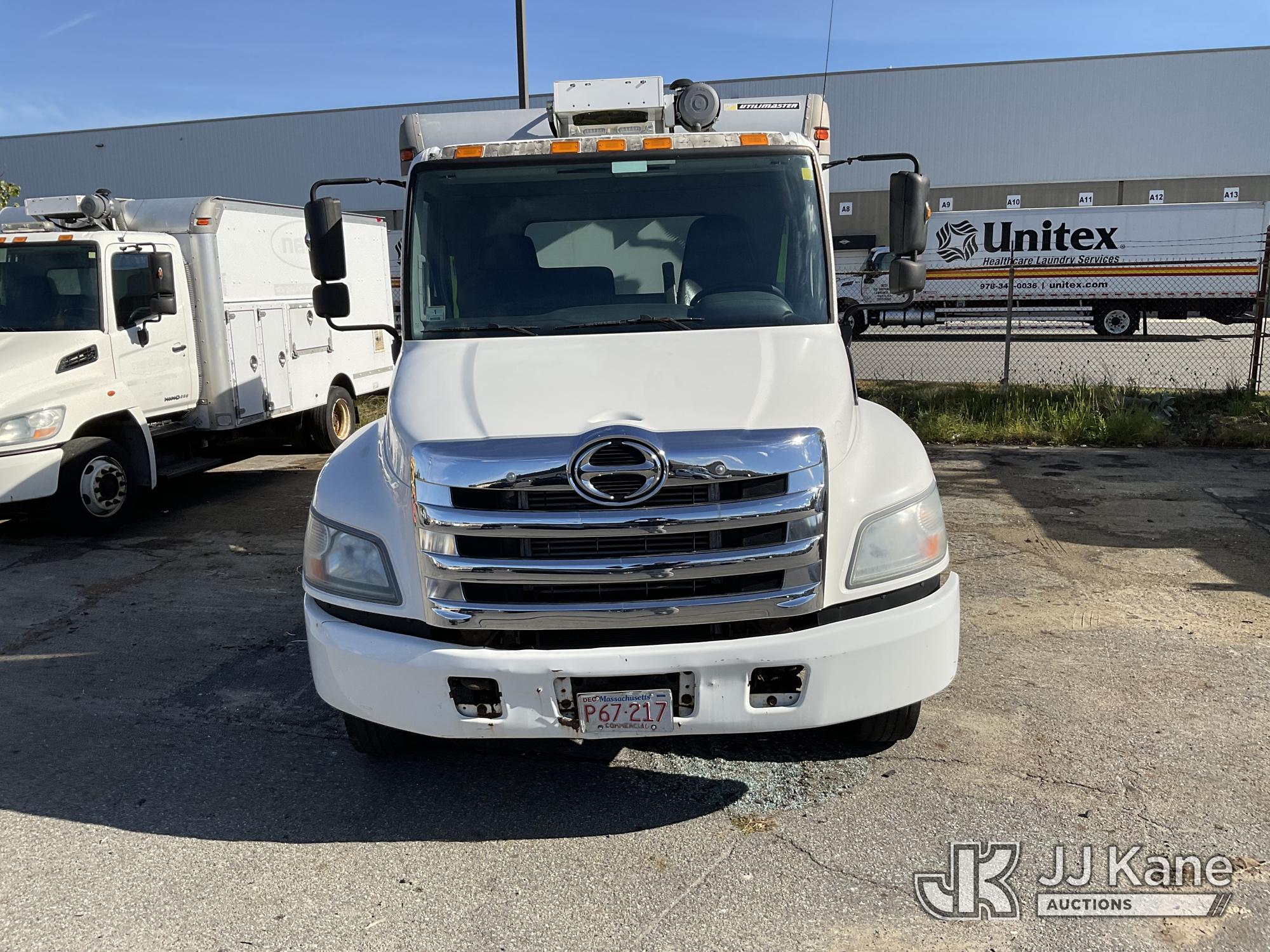 2012 Hino 258