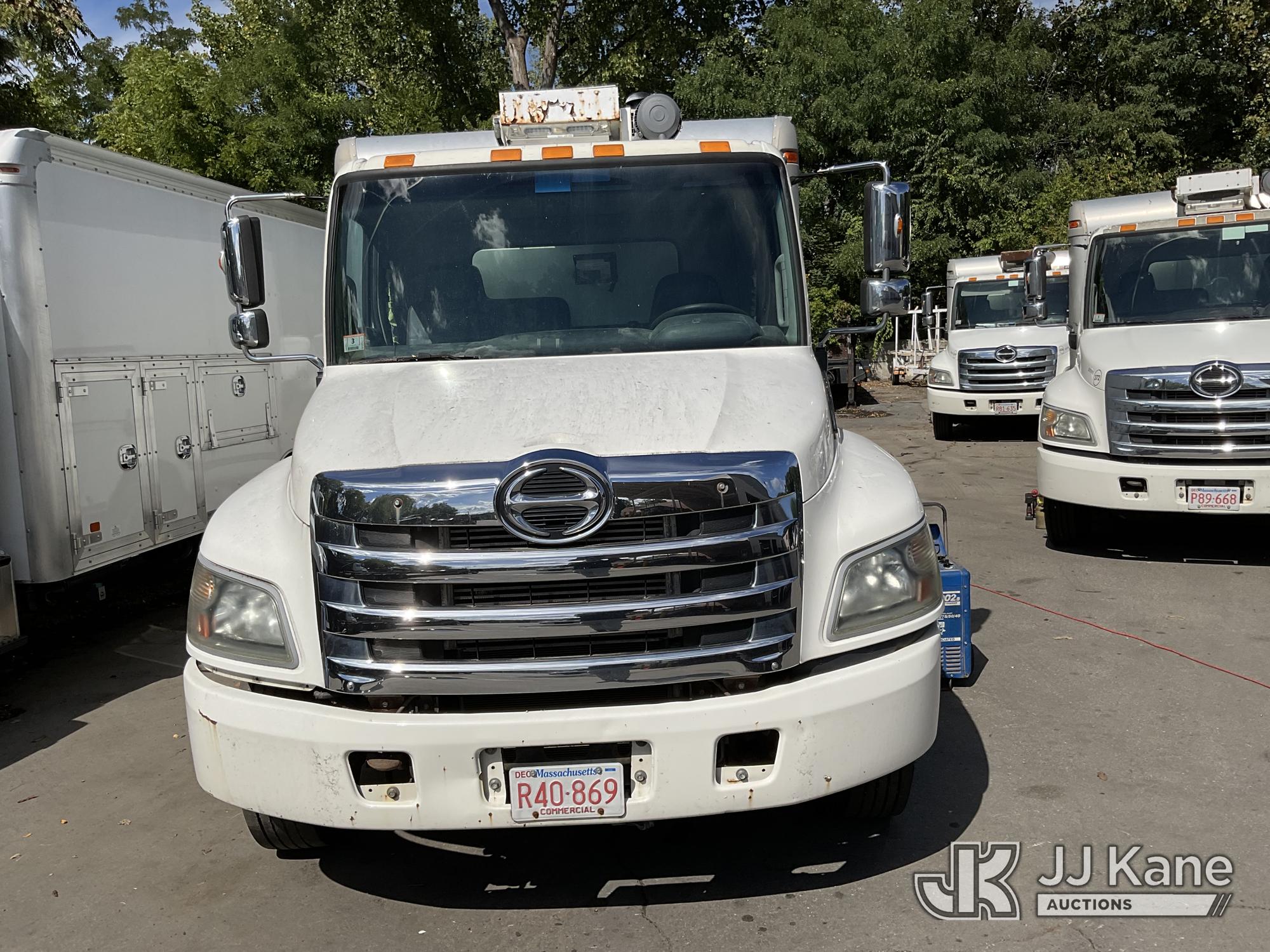2014 Hino 258