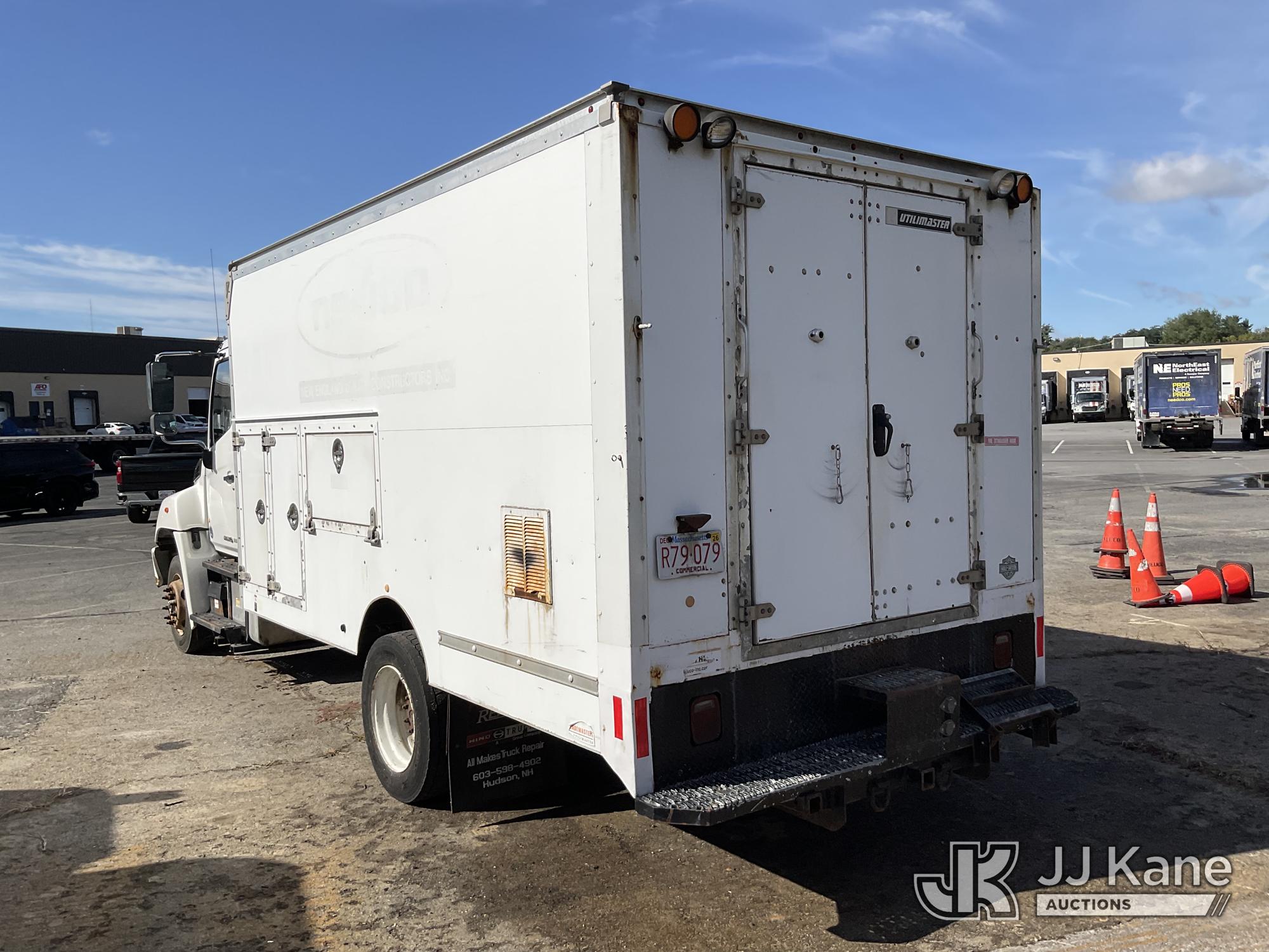 2015 Hino 258