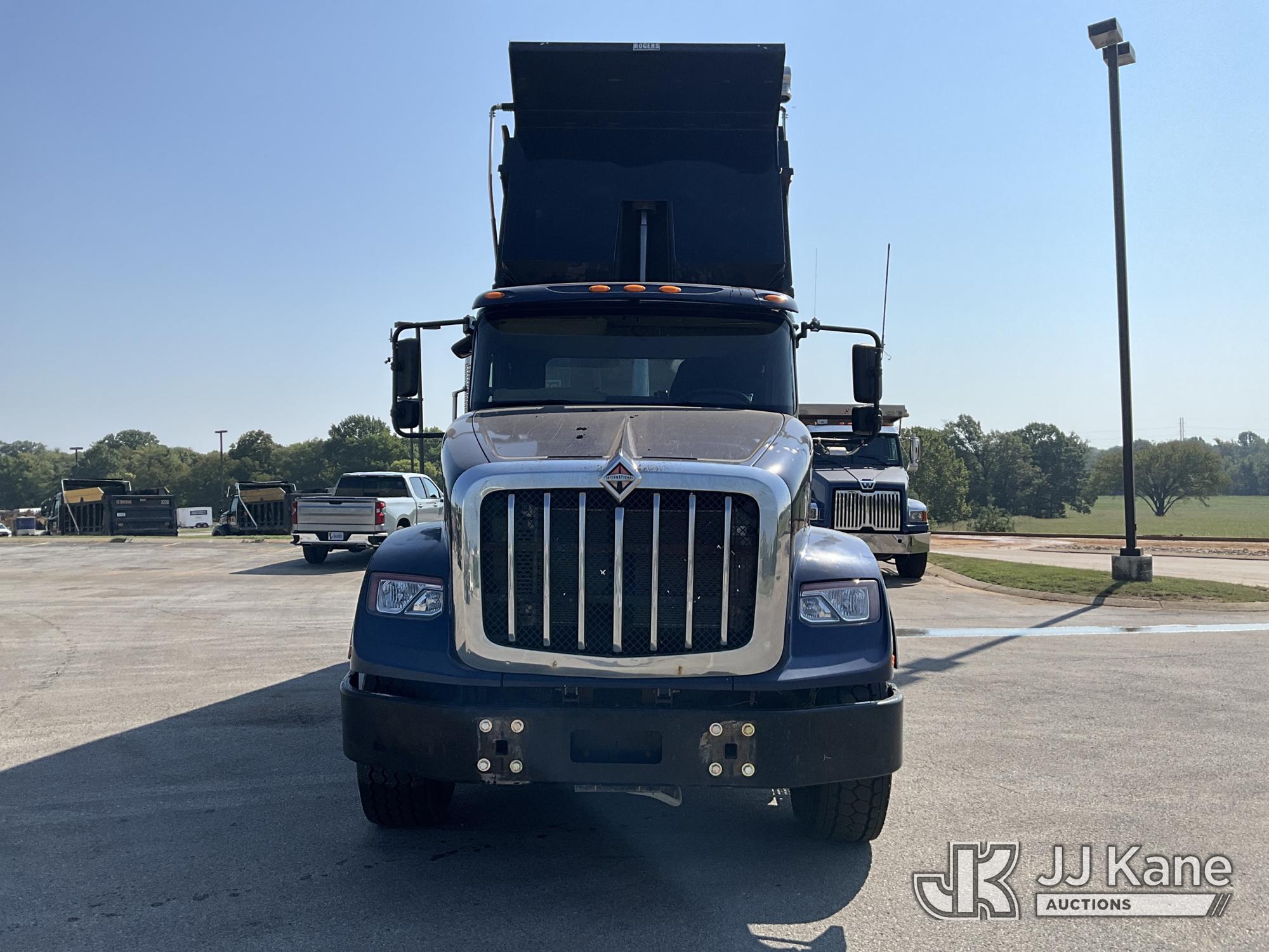 2018 International HX620