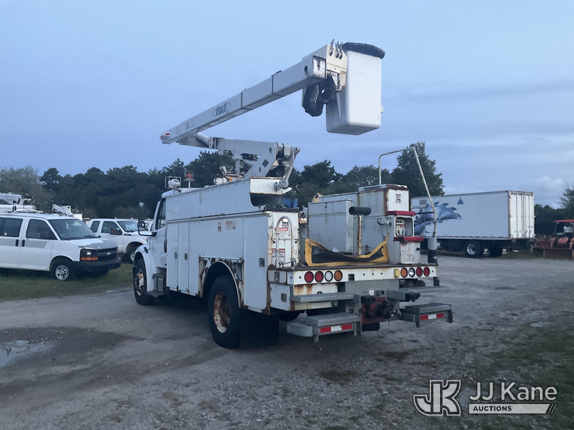 2012 Freightliner M2 106