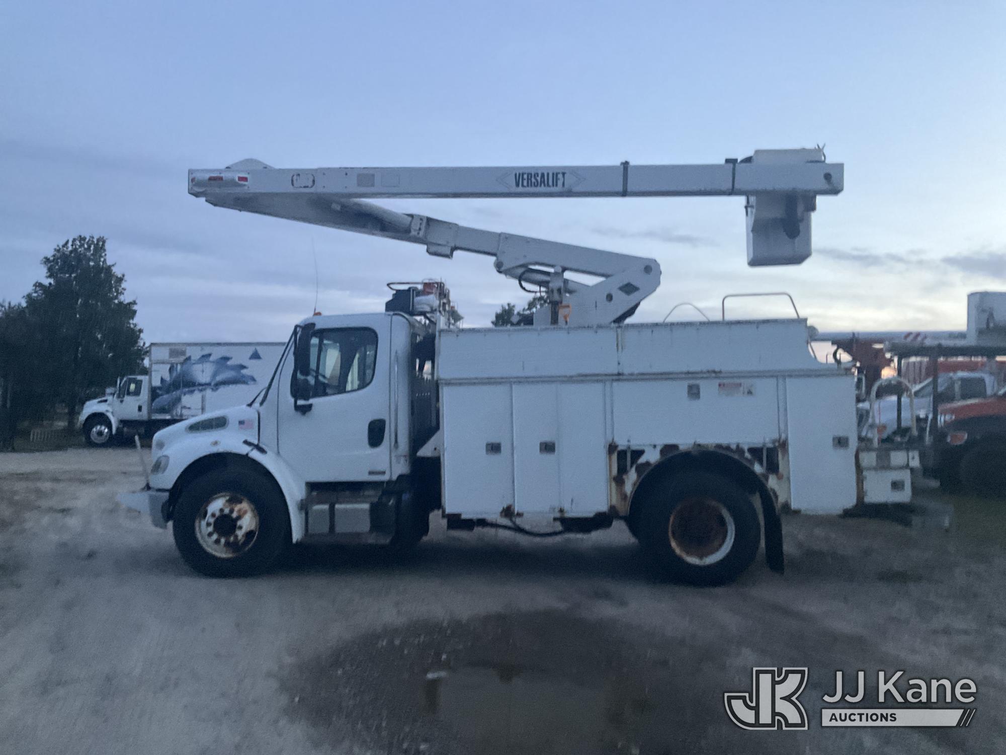 2012 Freightliner M2 106