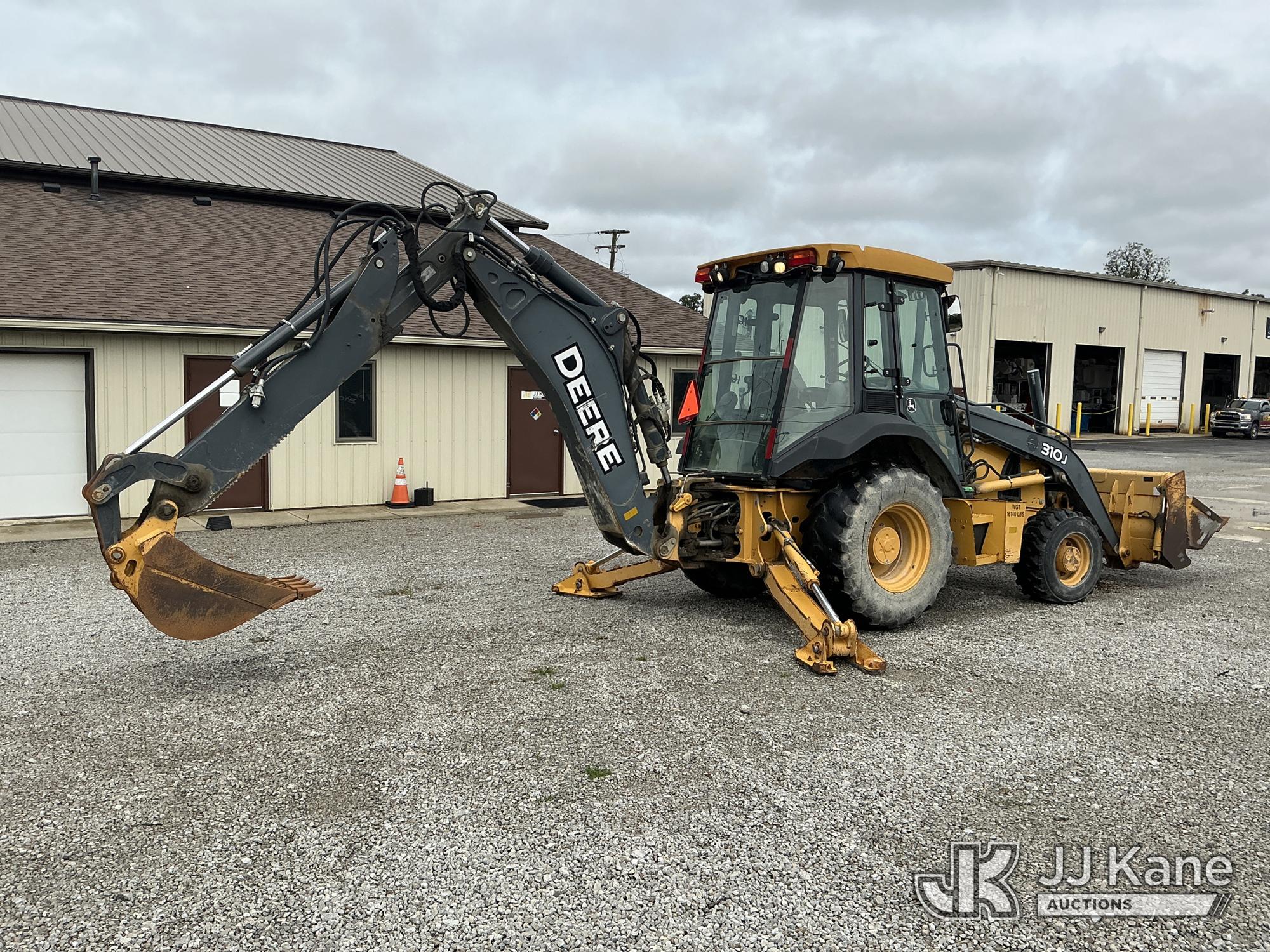 2011 John Deere 310J