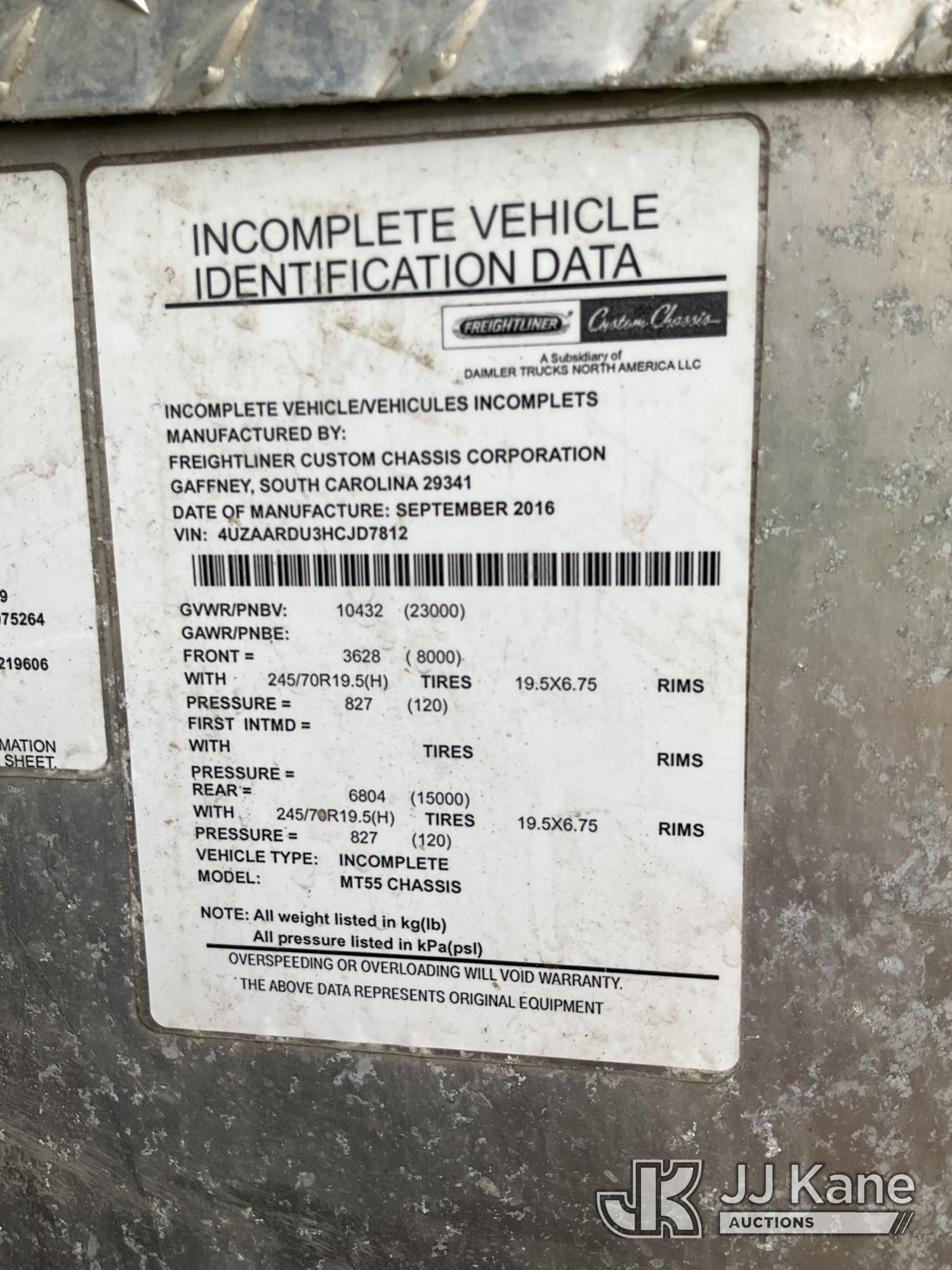 2017 Freightliner MT55