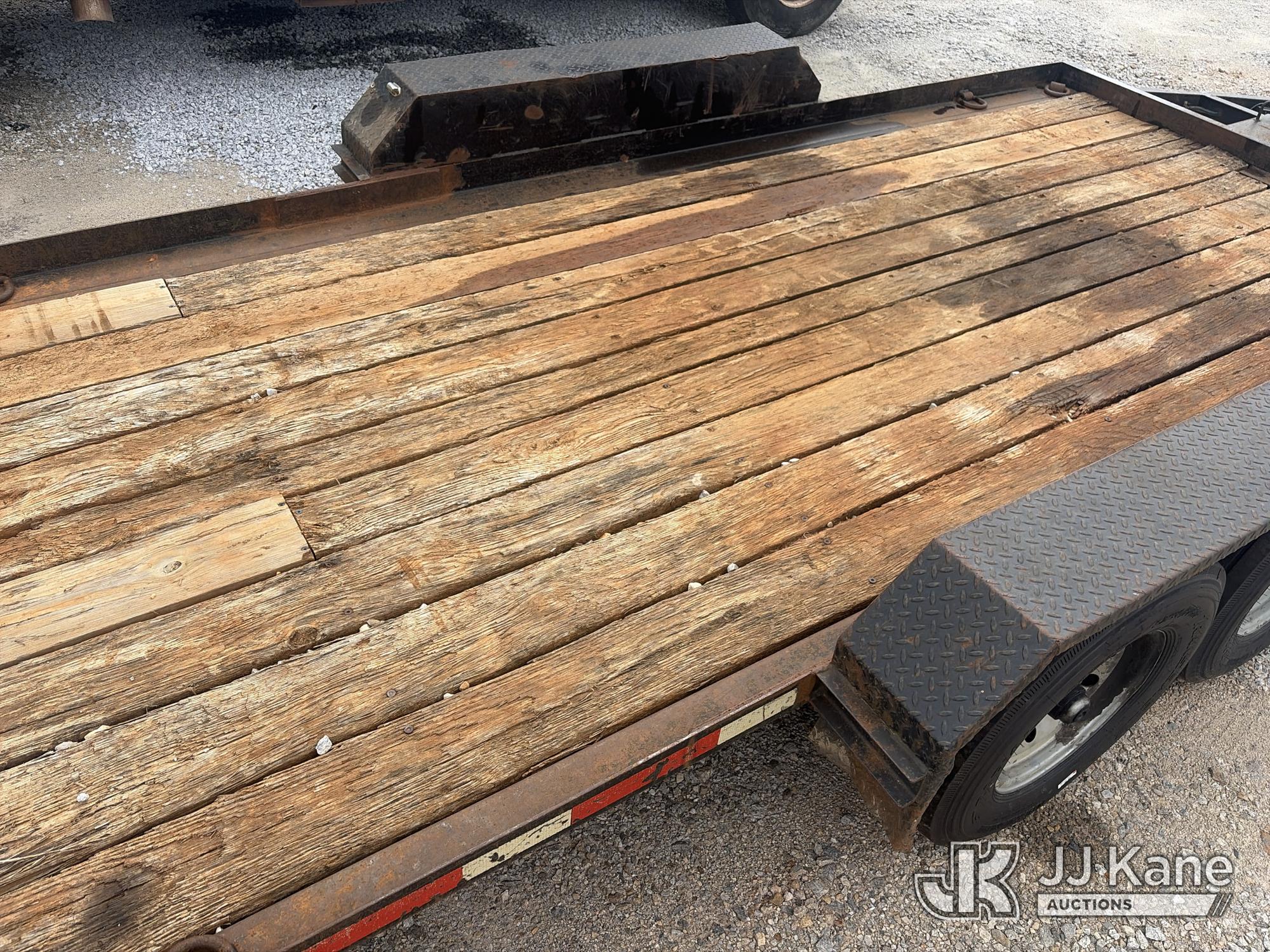 2016 Lucon 5T162TBW