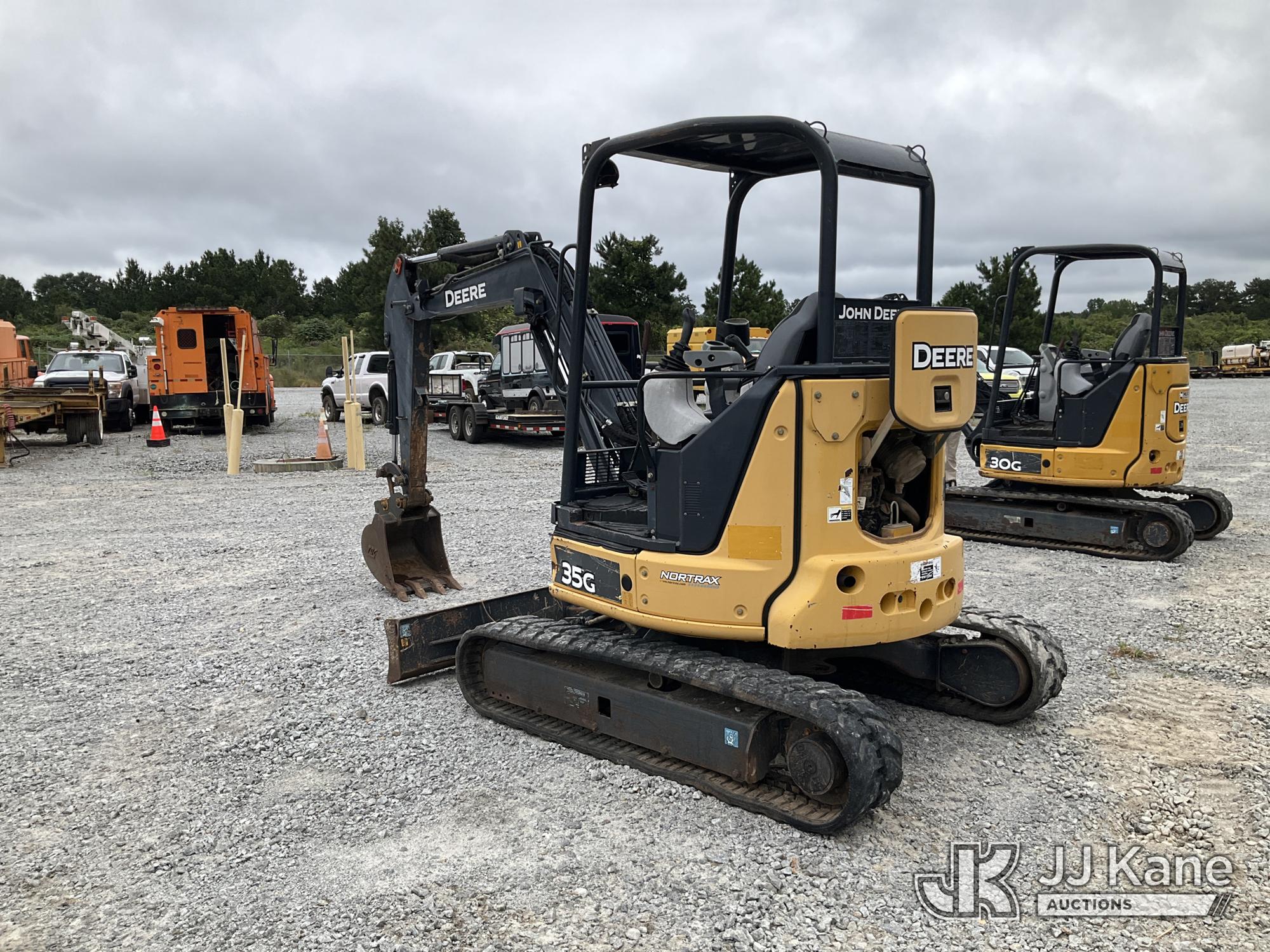 2015 John Deere 35G