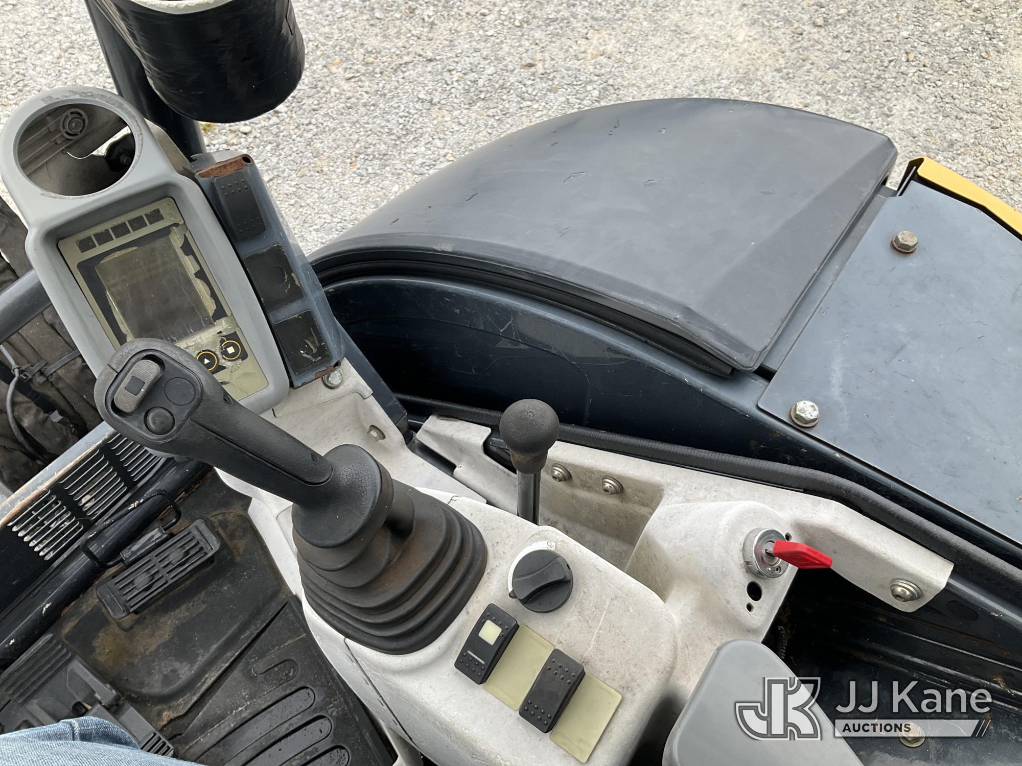 2015 John Deere 35G