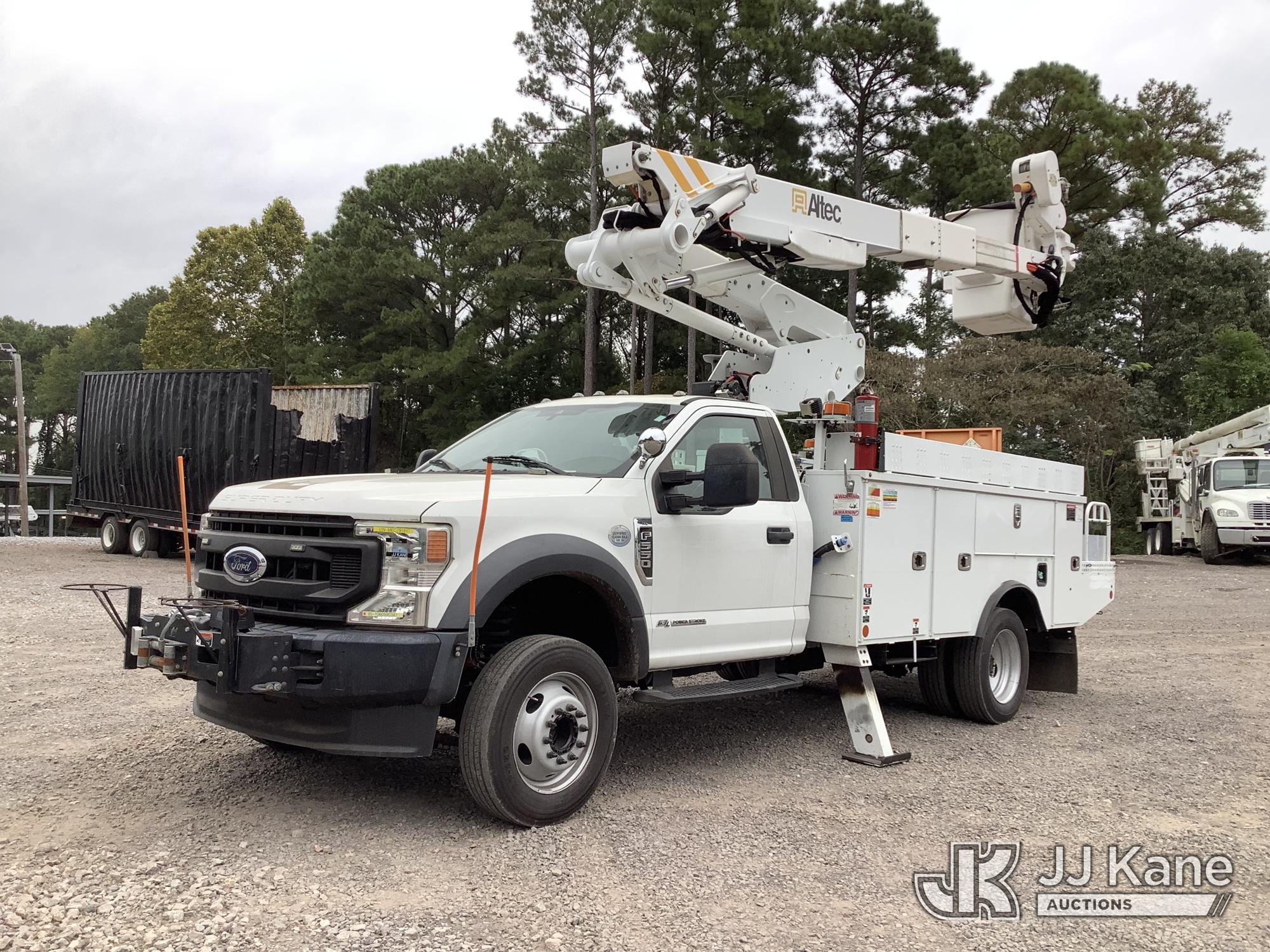 Photo of 2021 Ford F550