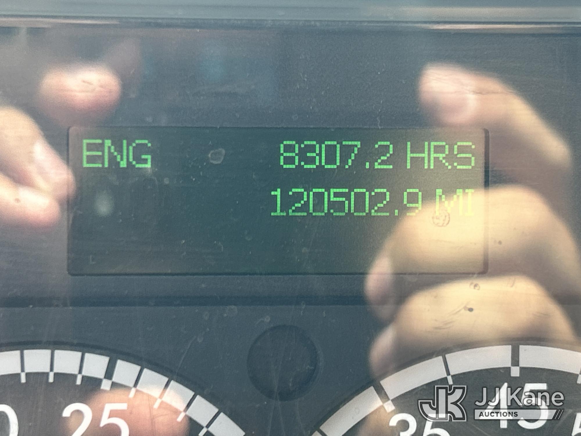 2017 Freightliner M2 106
