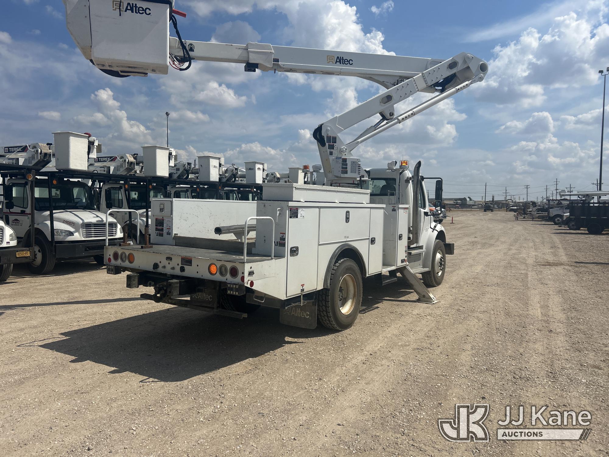 2019 Freightliner M2 106