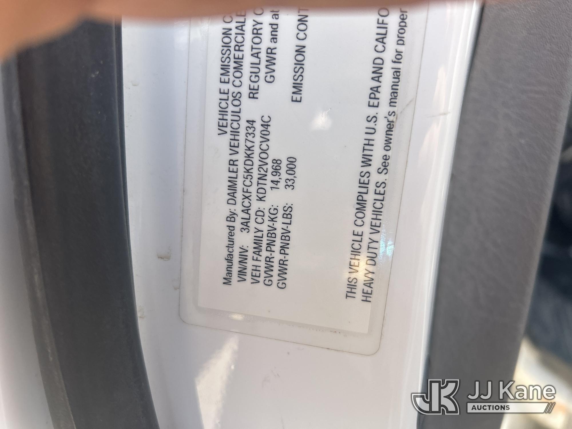 2019 Freightliner M2 106