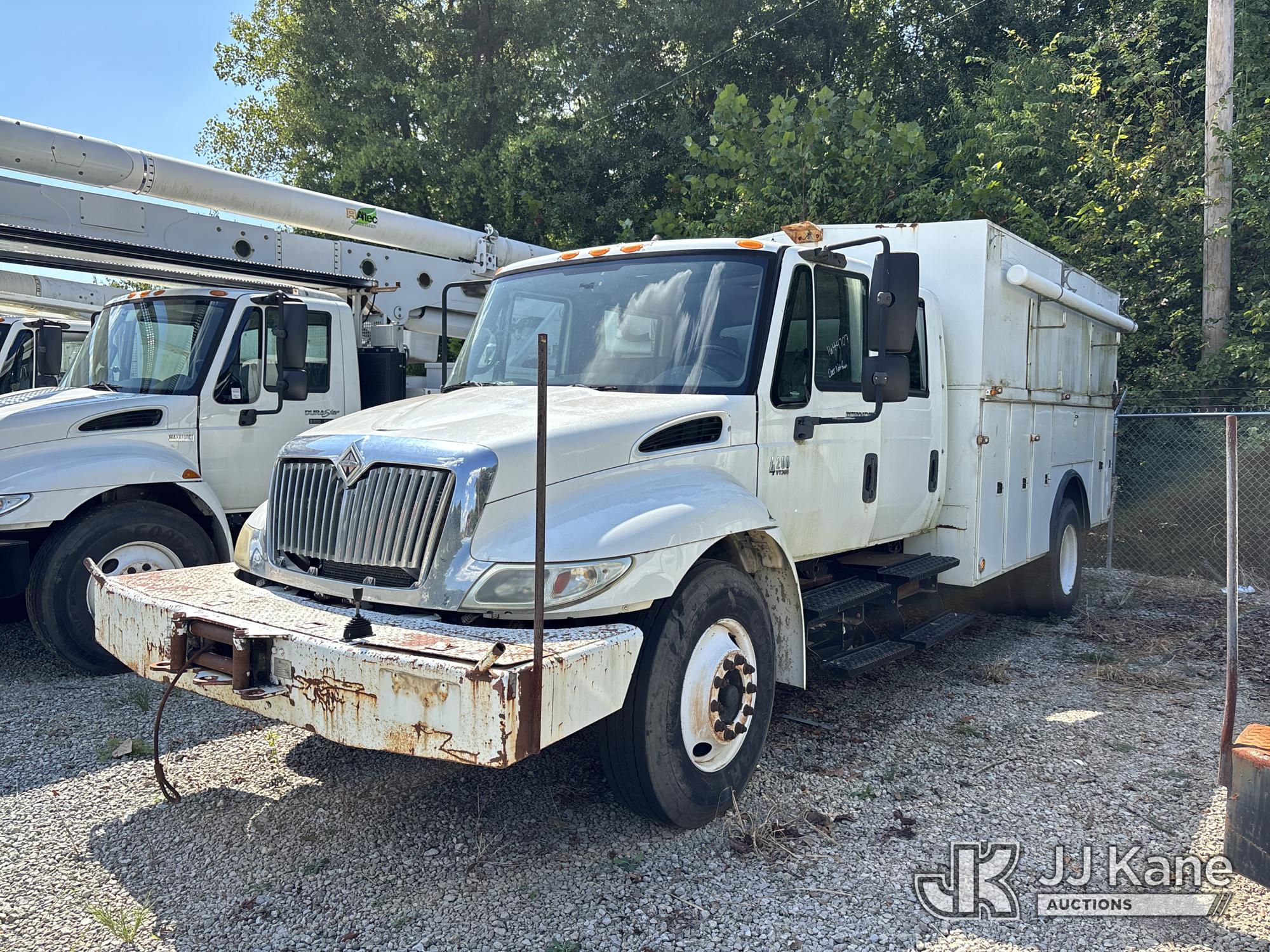 Photo of 2006 International 4200