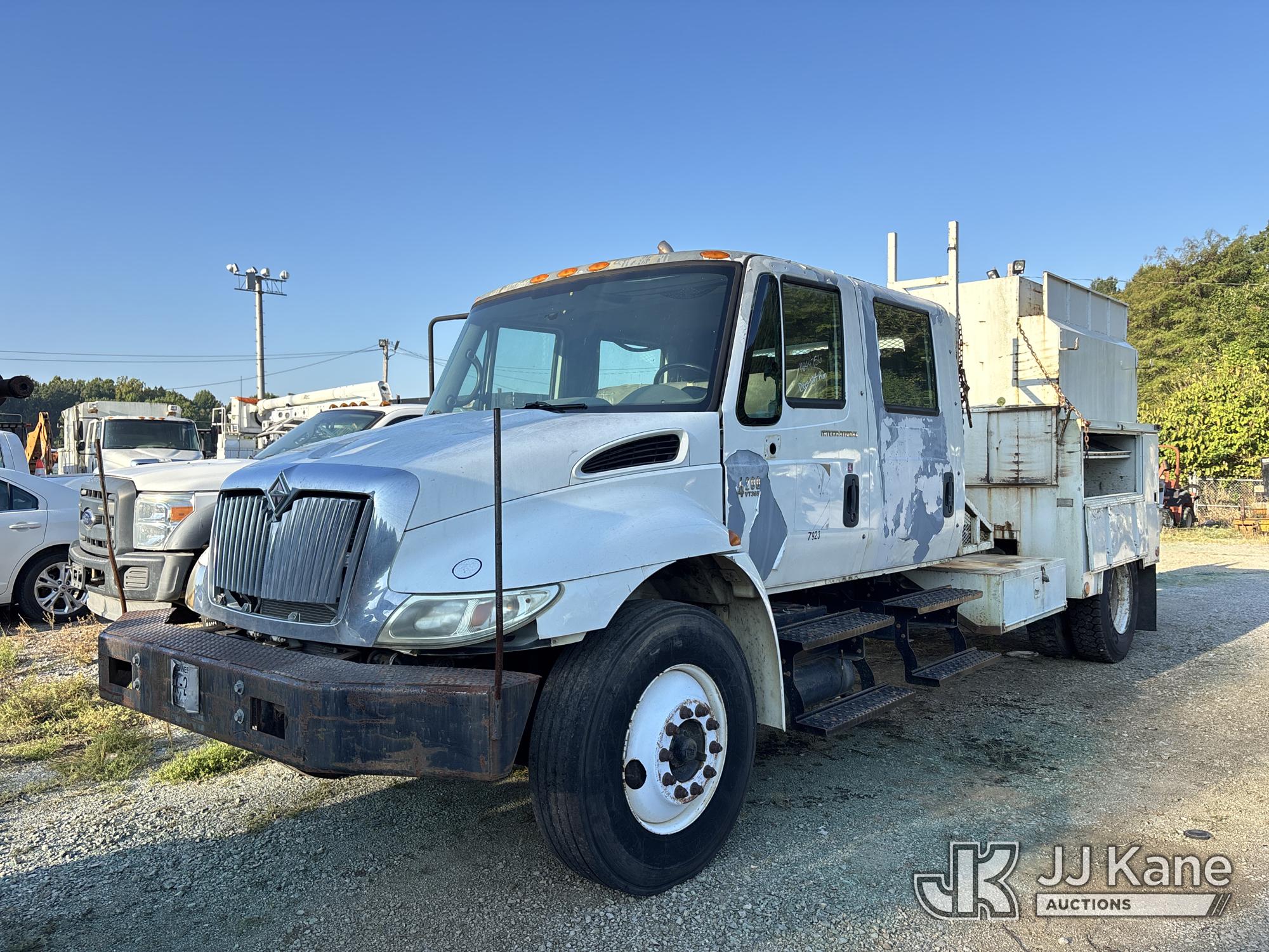 Photo of 2006 International 4200