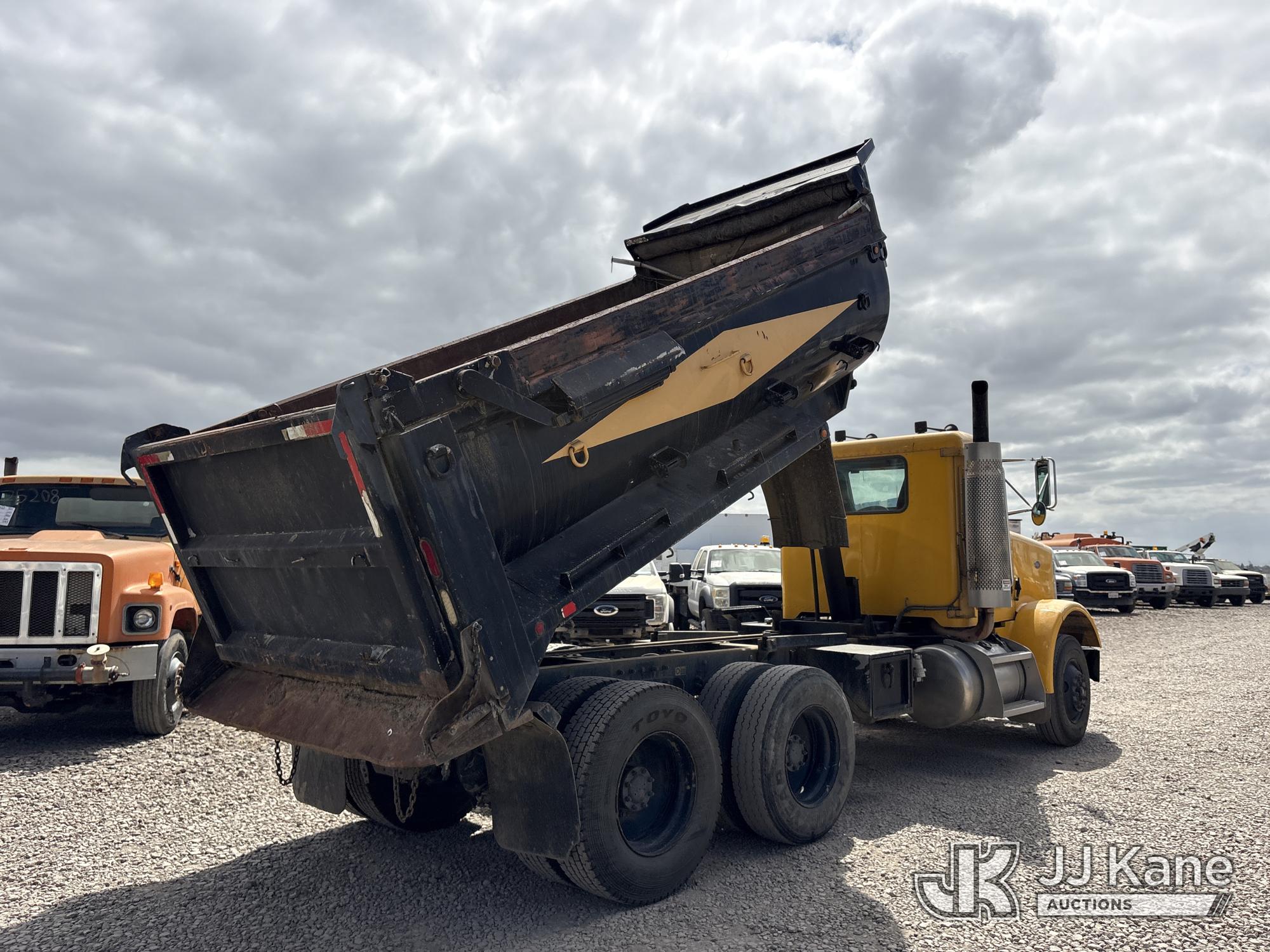 2003 Peterbilt 378