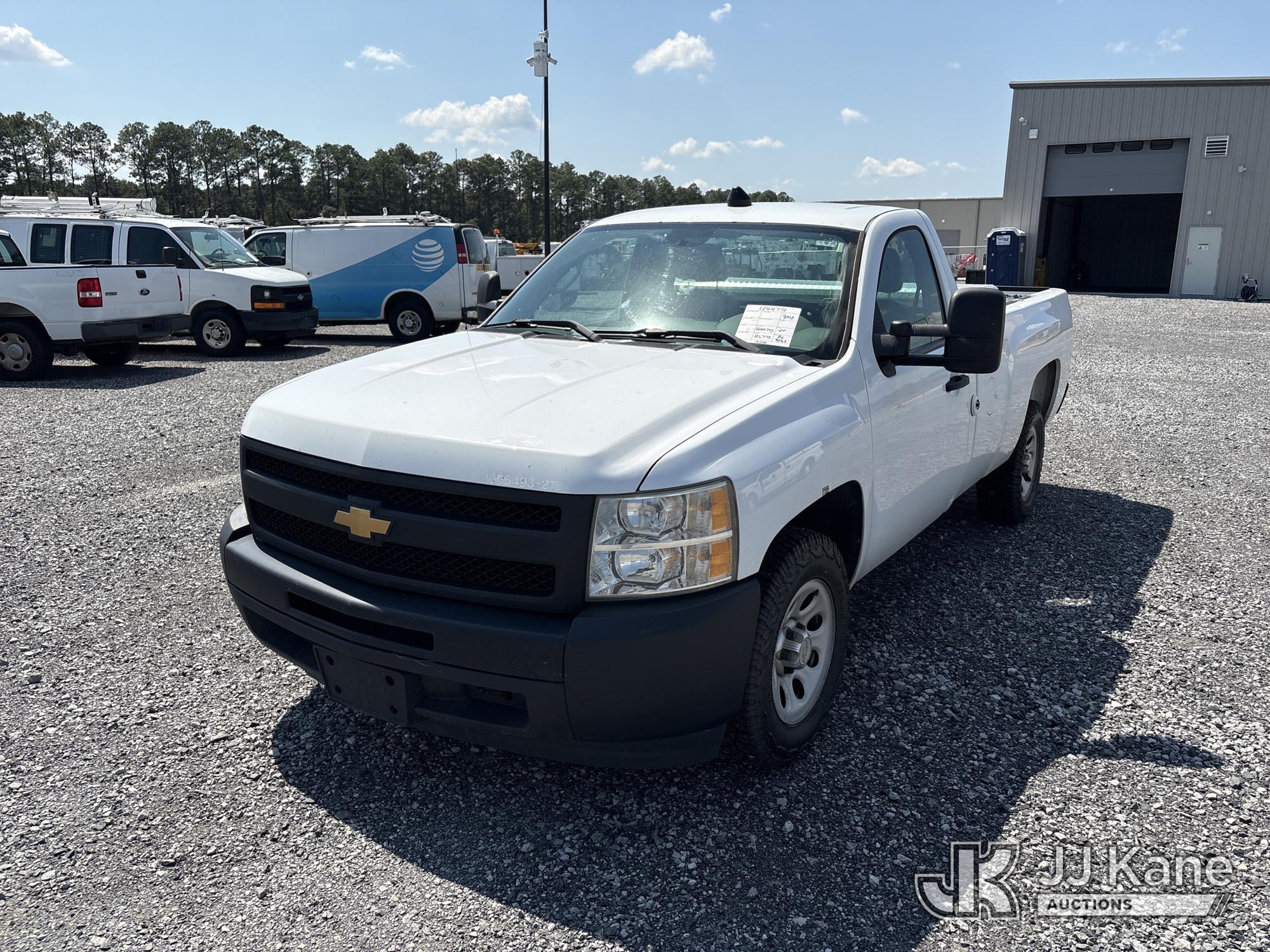 Photo of 2013 Chevrolet Silverado 1500