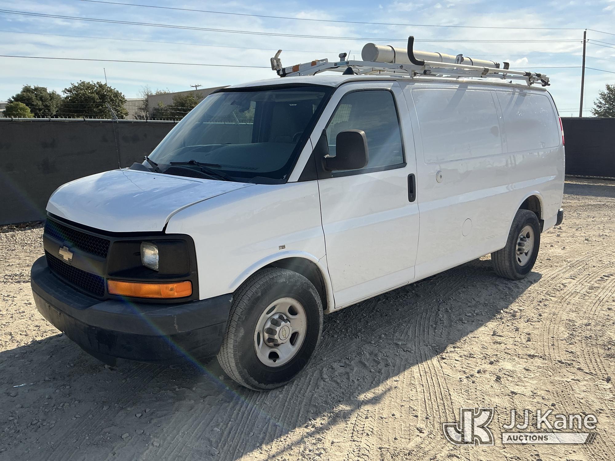 Photo of 2013 Chevrolet Express G2500