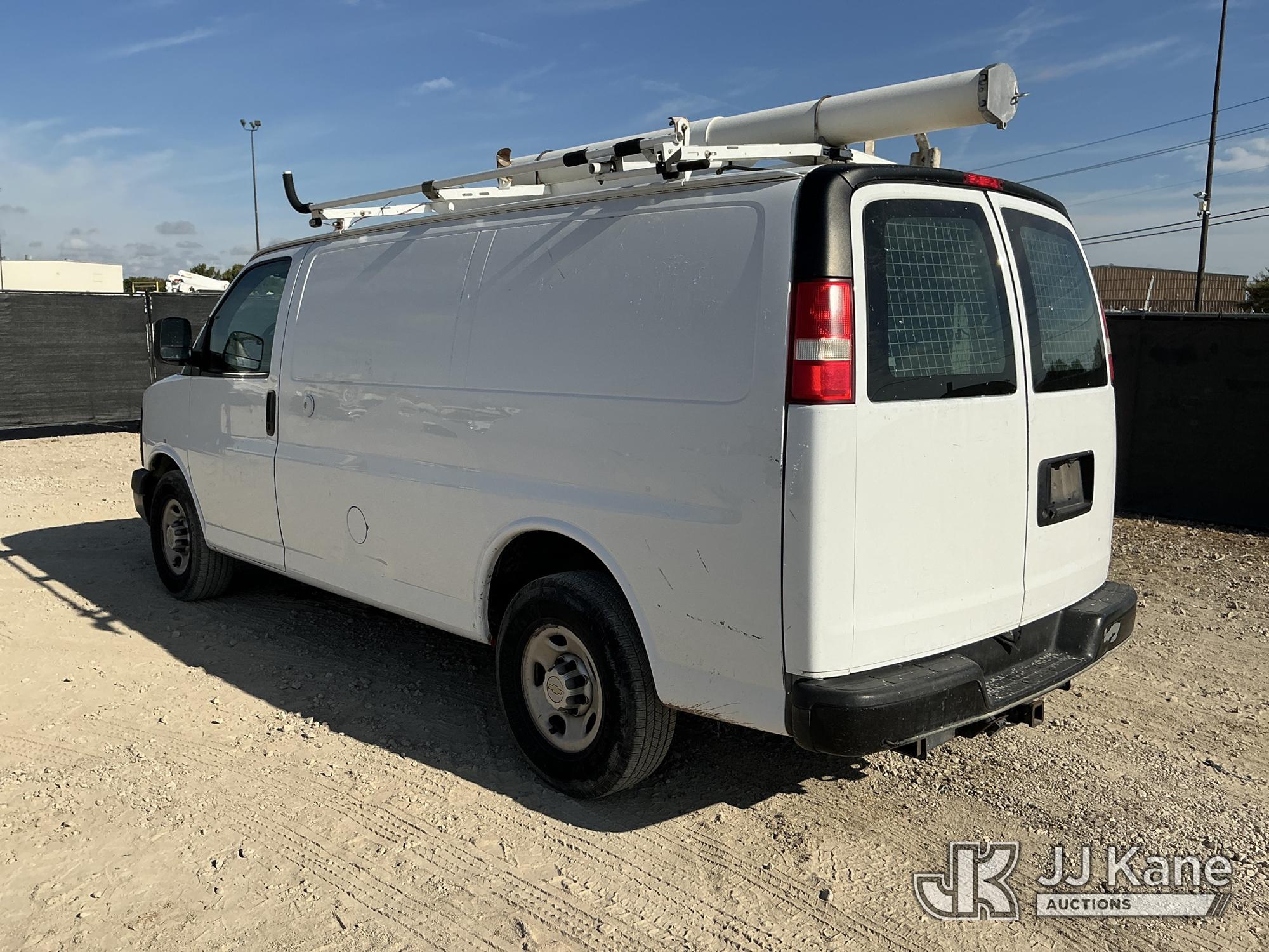2013 Chevrolet EXPRESS G2500
